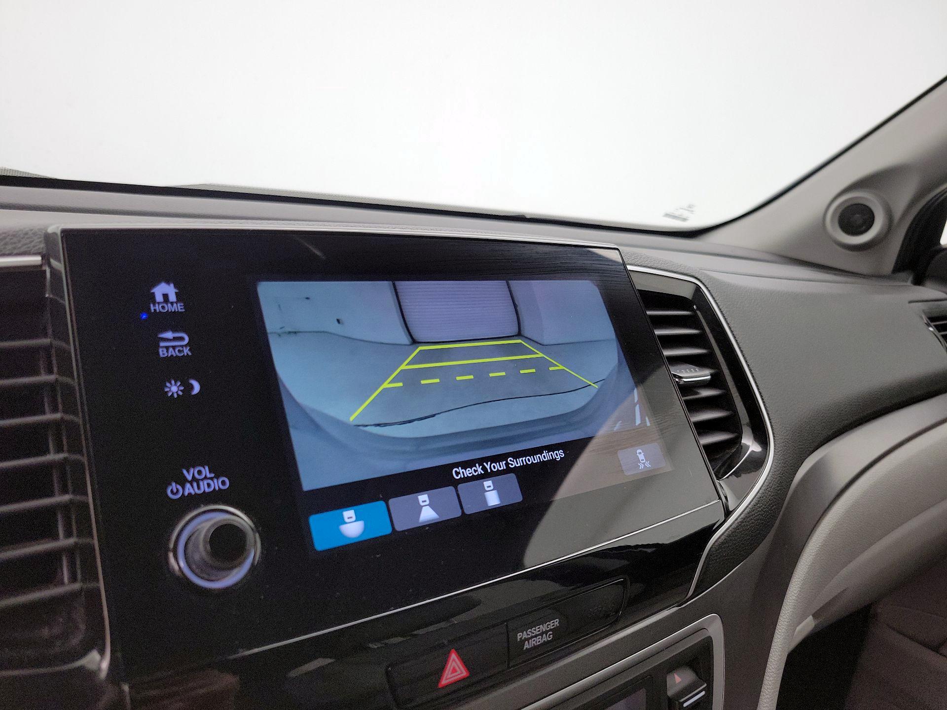Thumbnail: 2020 Honda Pilot - 14