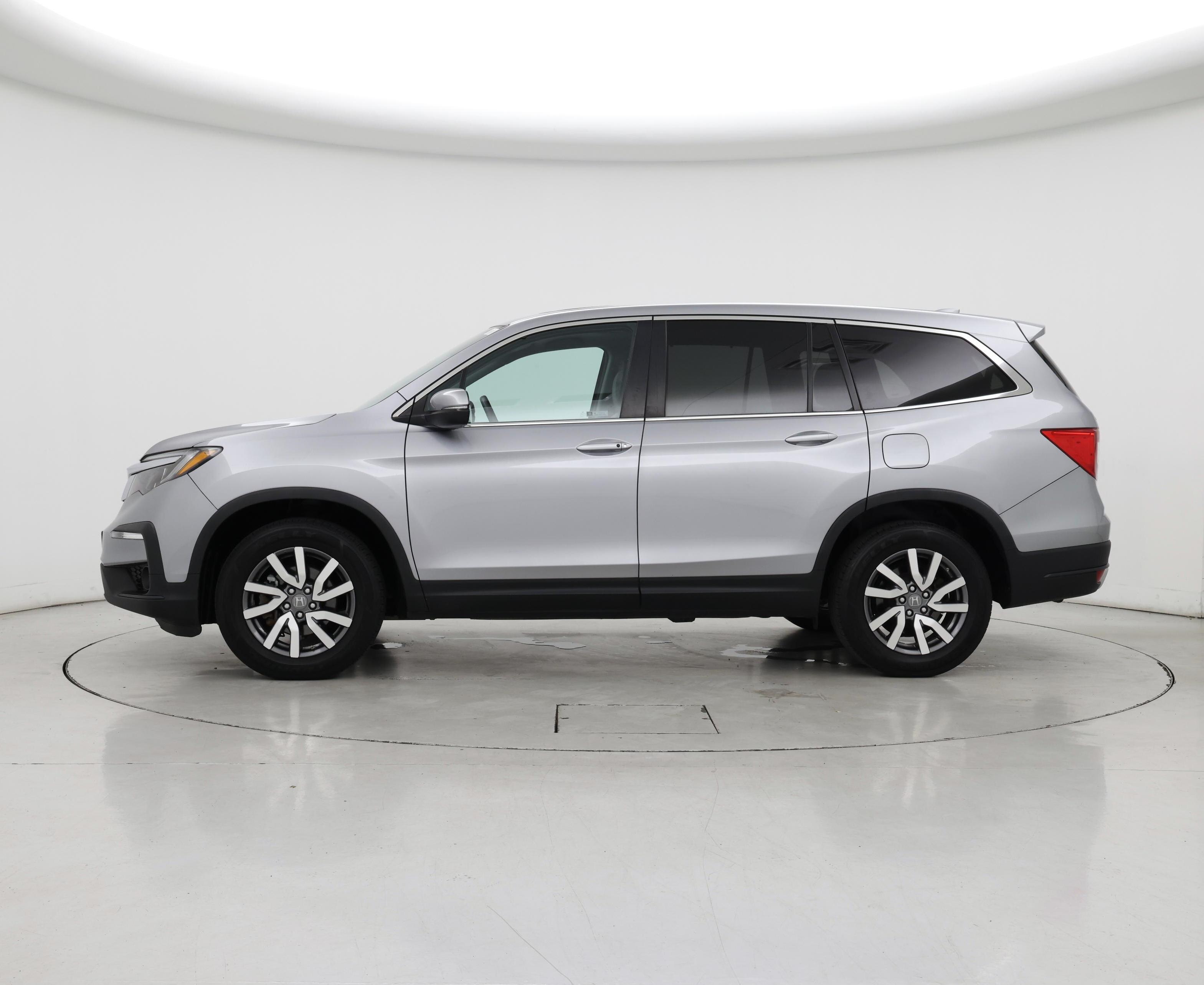 Thumbnail: 2020 Honda Pilot - 3