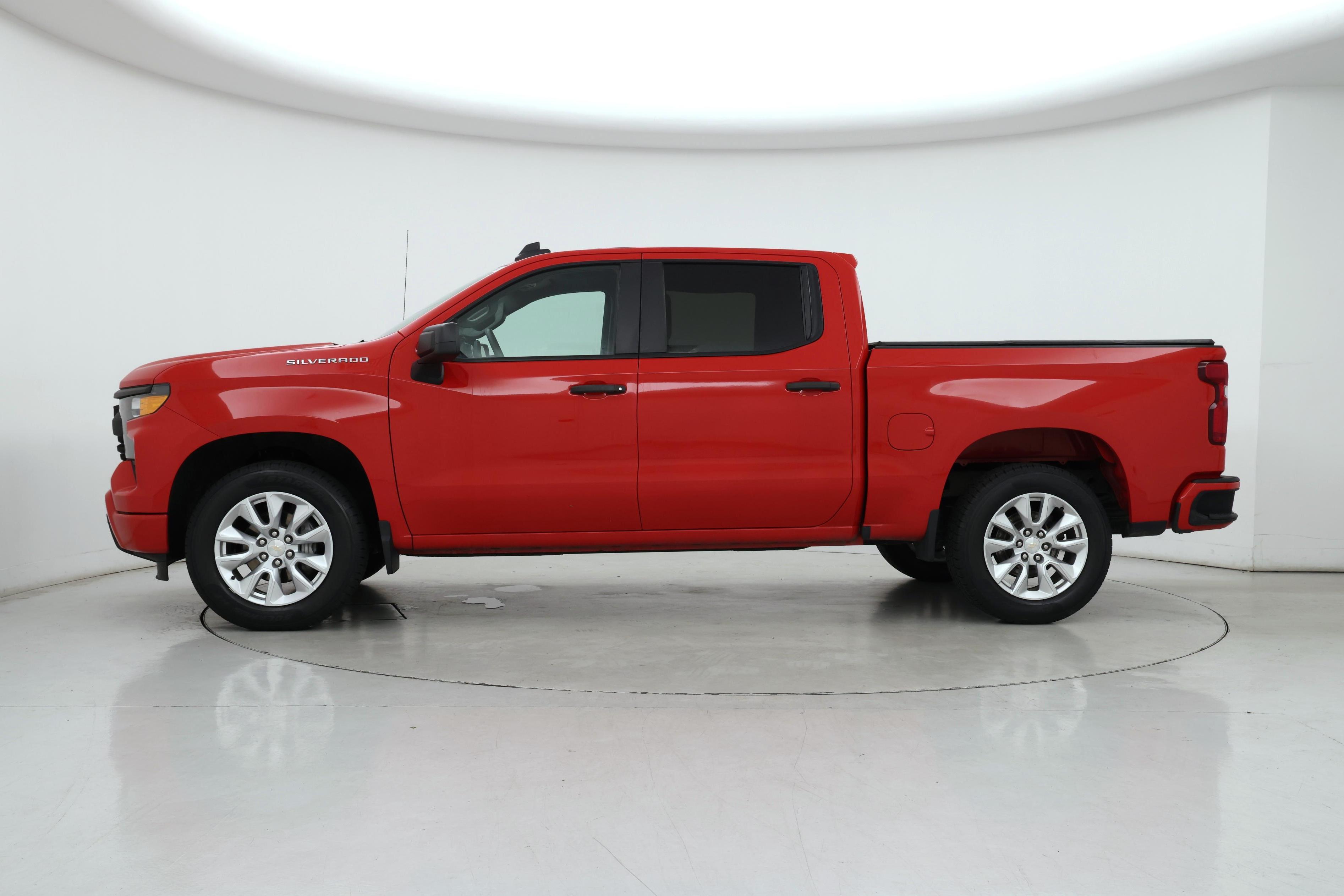 Thumbnail: 2022 Chevrolet Silverado 1500 - 3