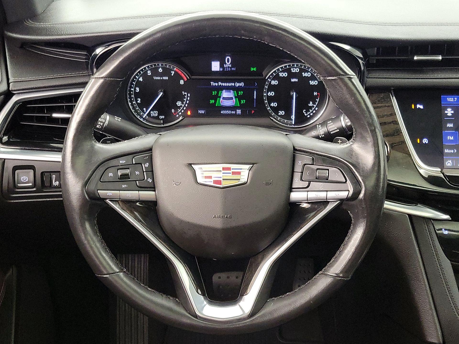 Thumbnail: 2020 Cadillac XT6 - 10