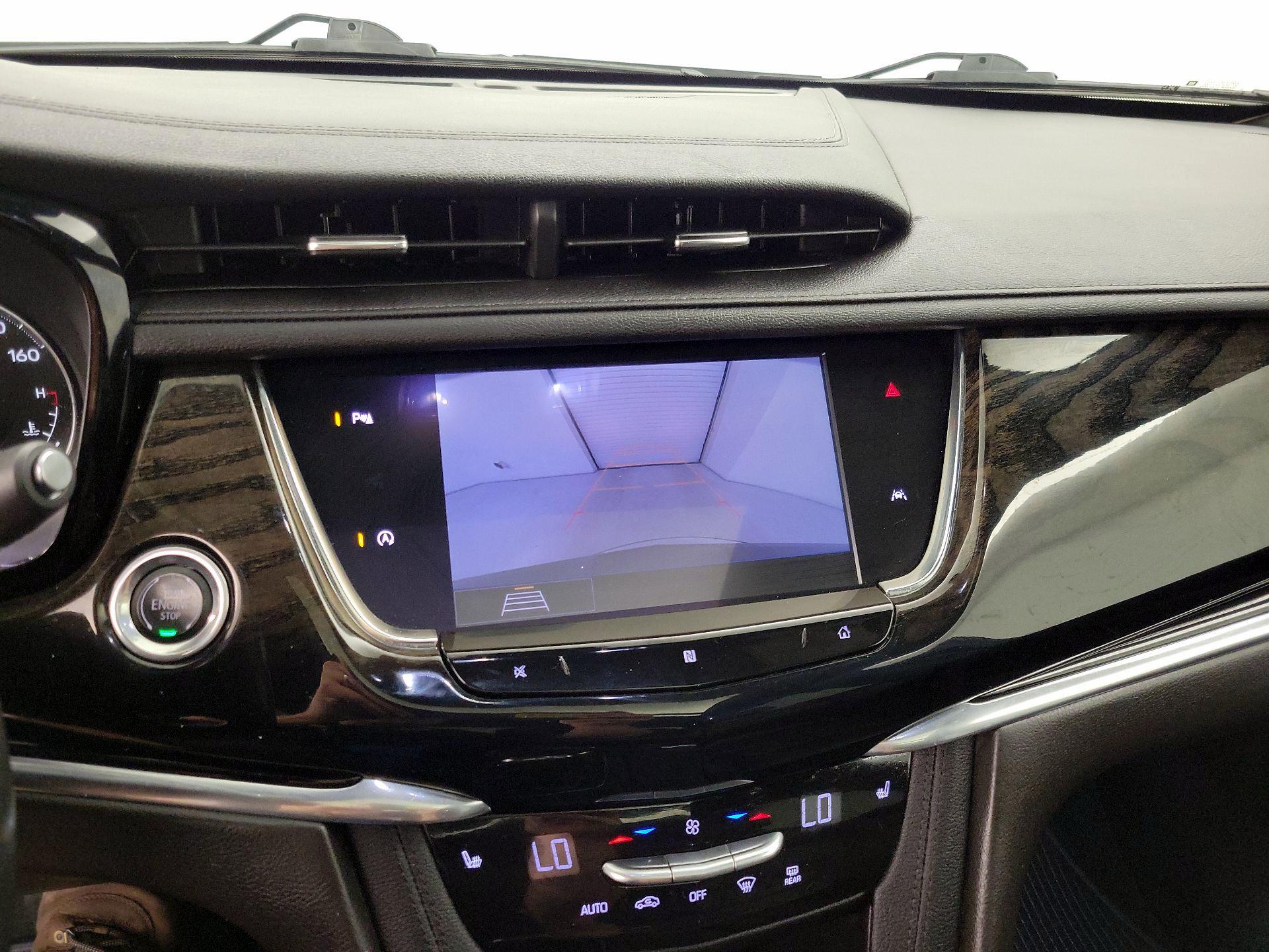 Thumbnail: 2020 Cadillac XT6 - 15