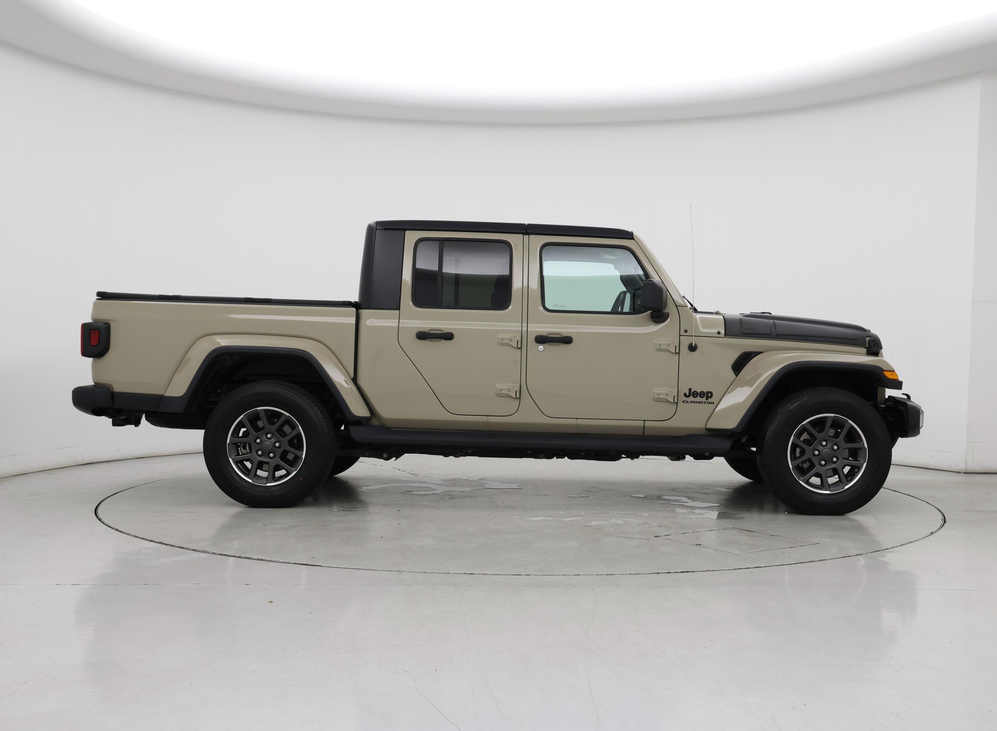 Thumbnail: 2020 Jeep Gladiator - 7