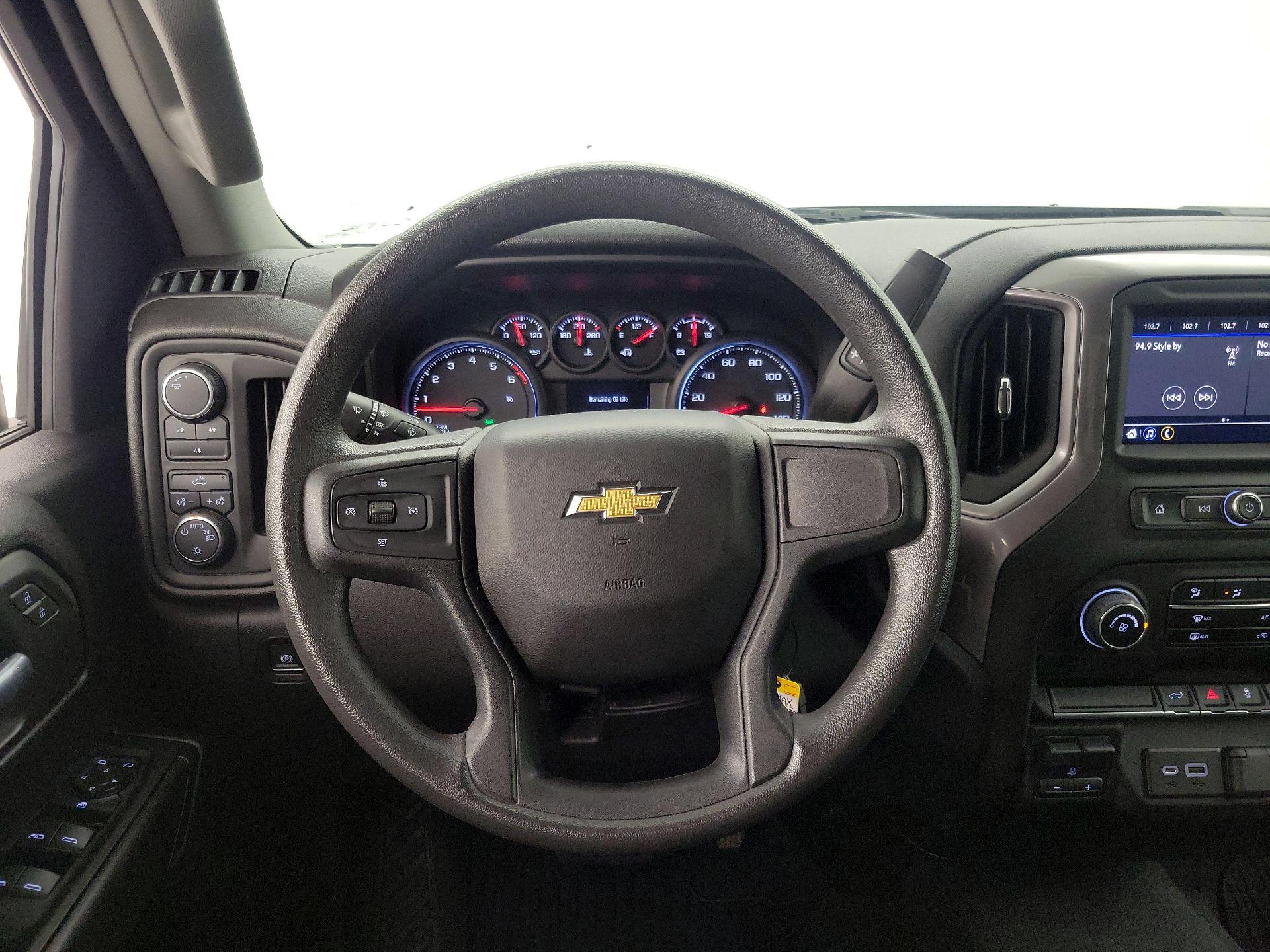 Thumbnail: 2022 Chevrolet Silverado 2500 - 10