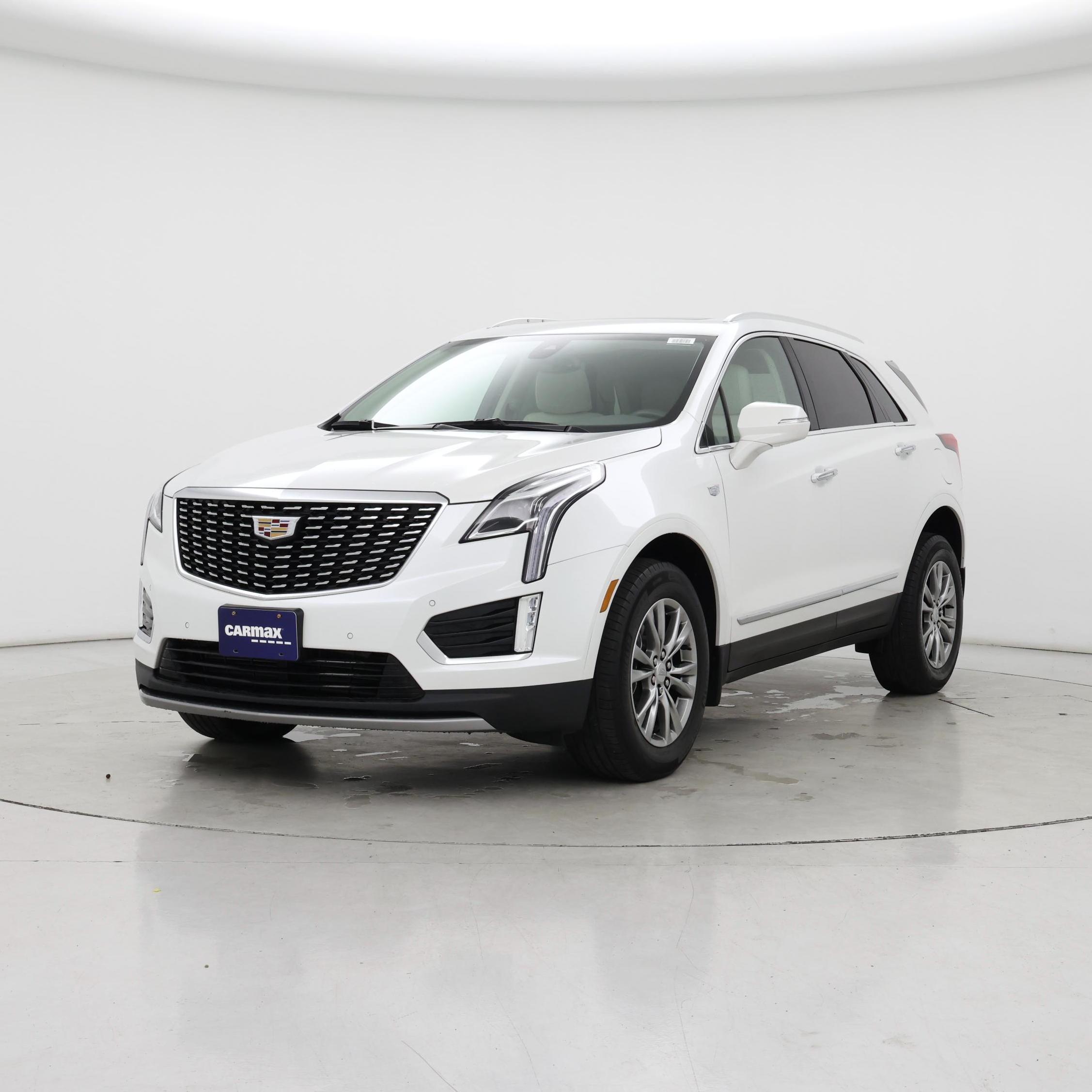Thumbnail: 2022 Cadillac XT5 - 4