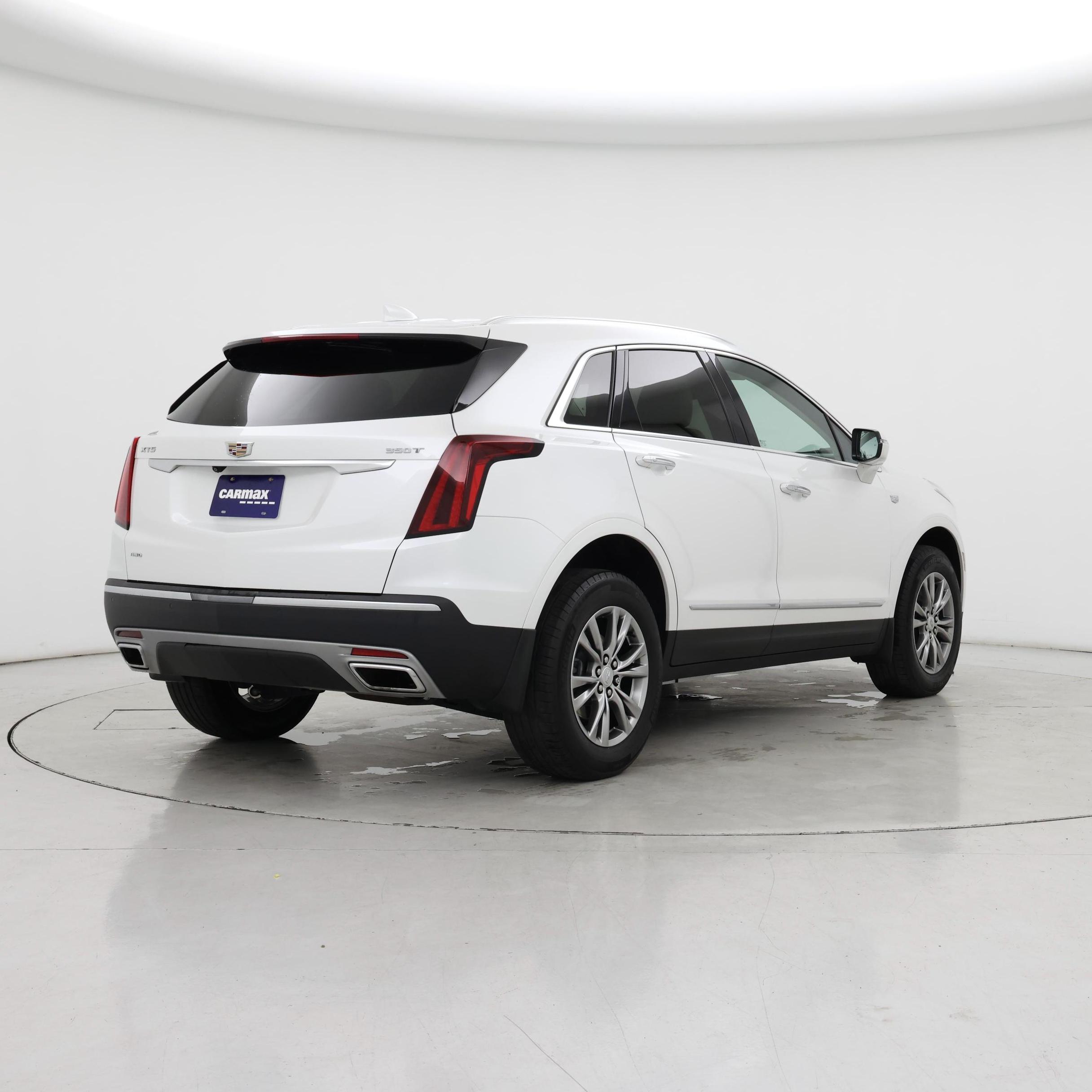 Thumbnail: 2022 Cadillac XT5 - 8