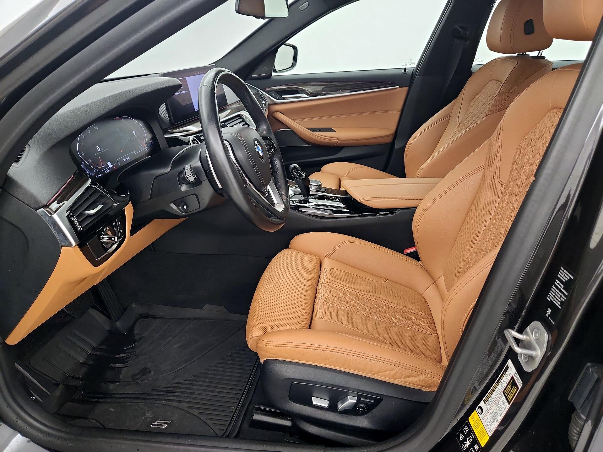 Thumbnail: 2021 BMW 5 Series - 11