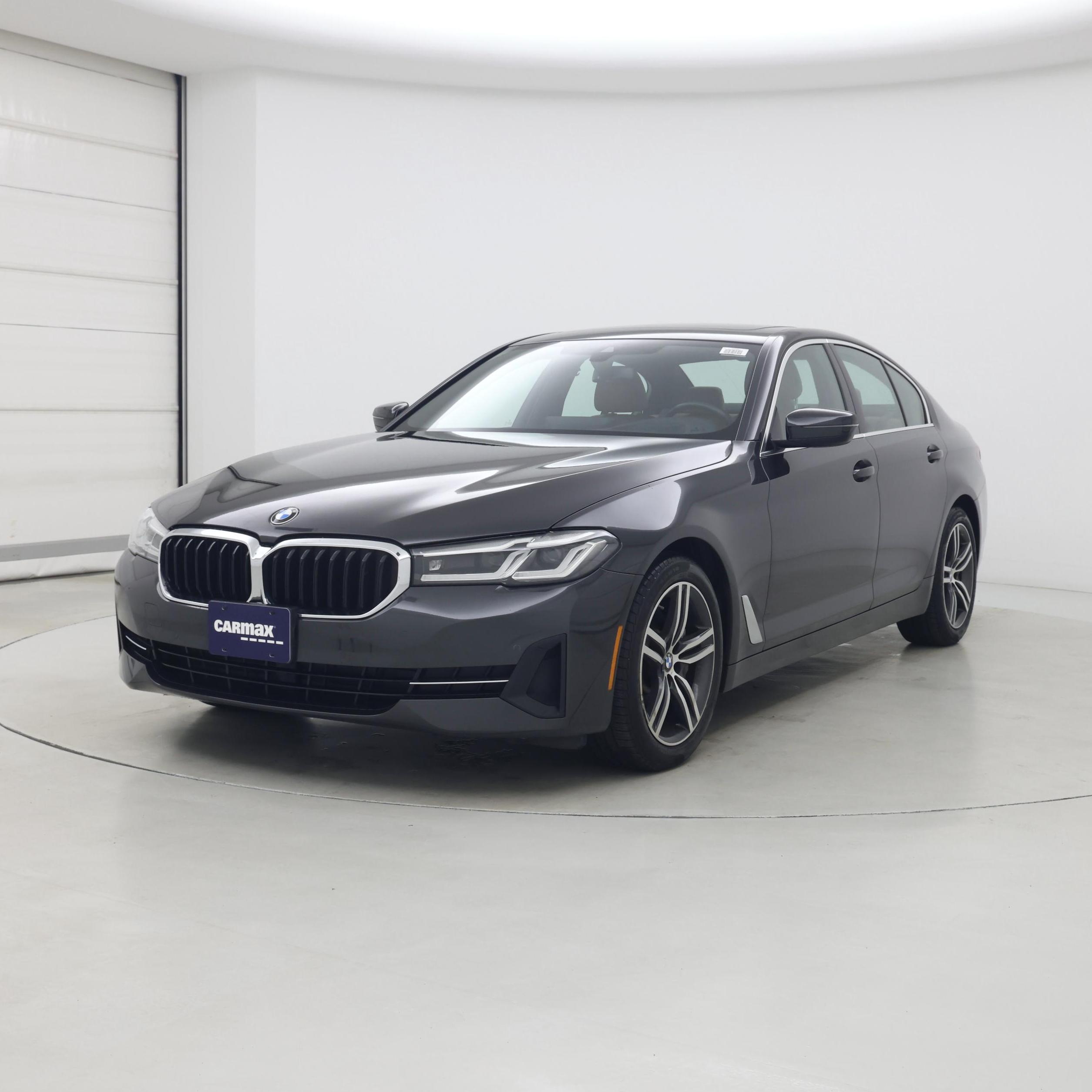 Thumbnail: 2021 BMW 5 Series - 4