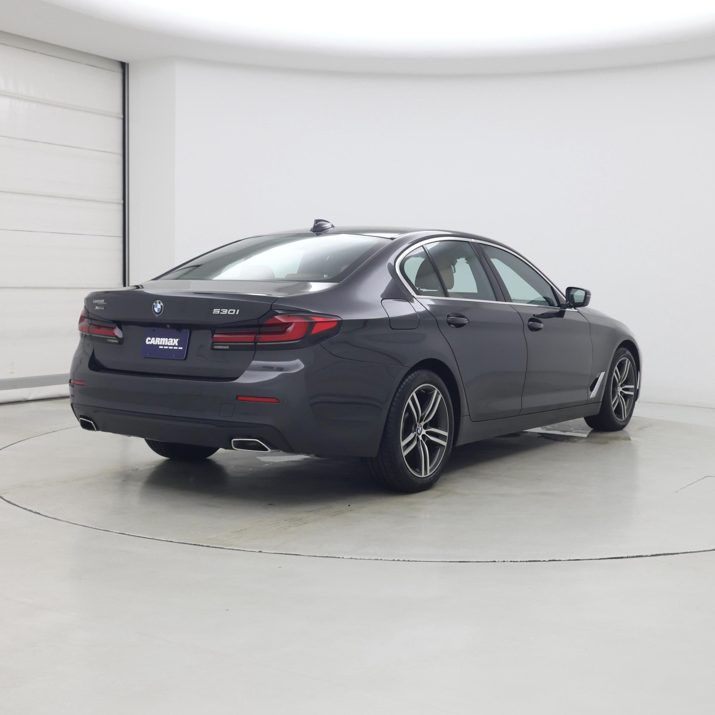 Thumbnail: 2021 BMW 5 Series - 8