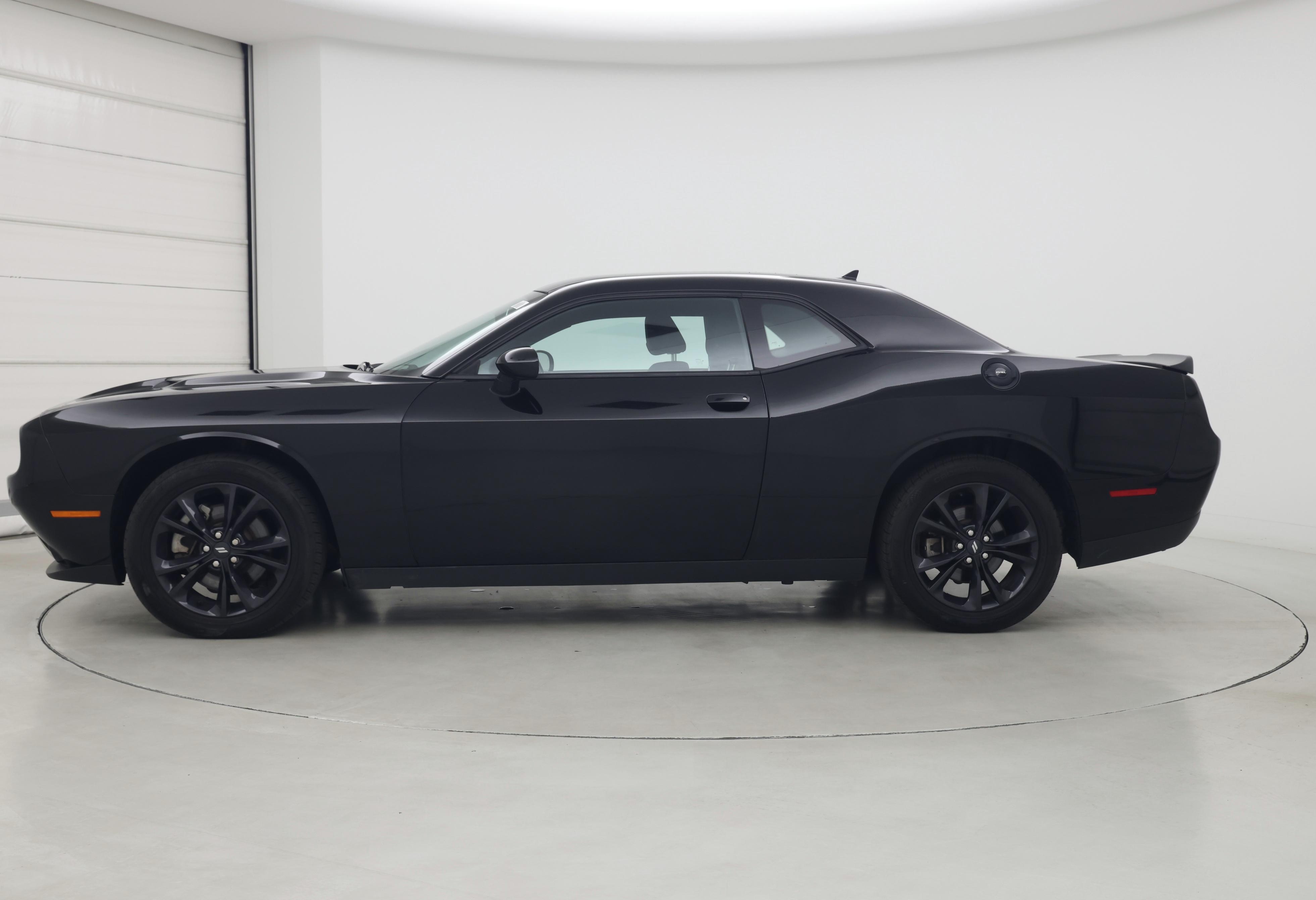 Thumbnail: 2021 Dodge Challenger - 3