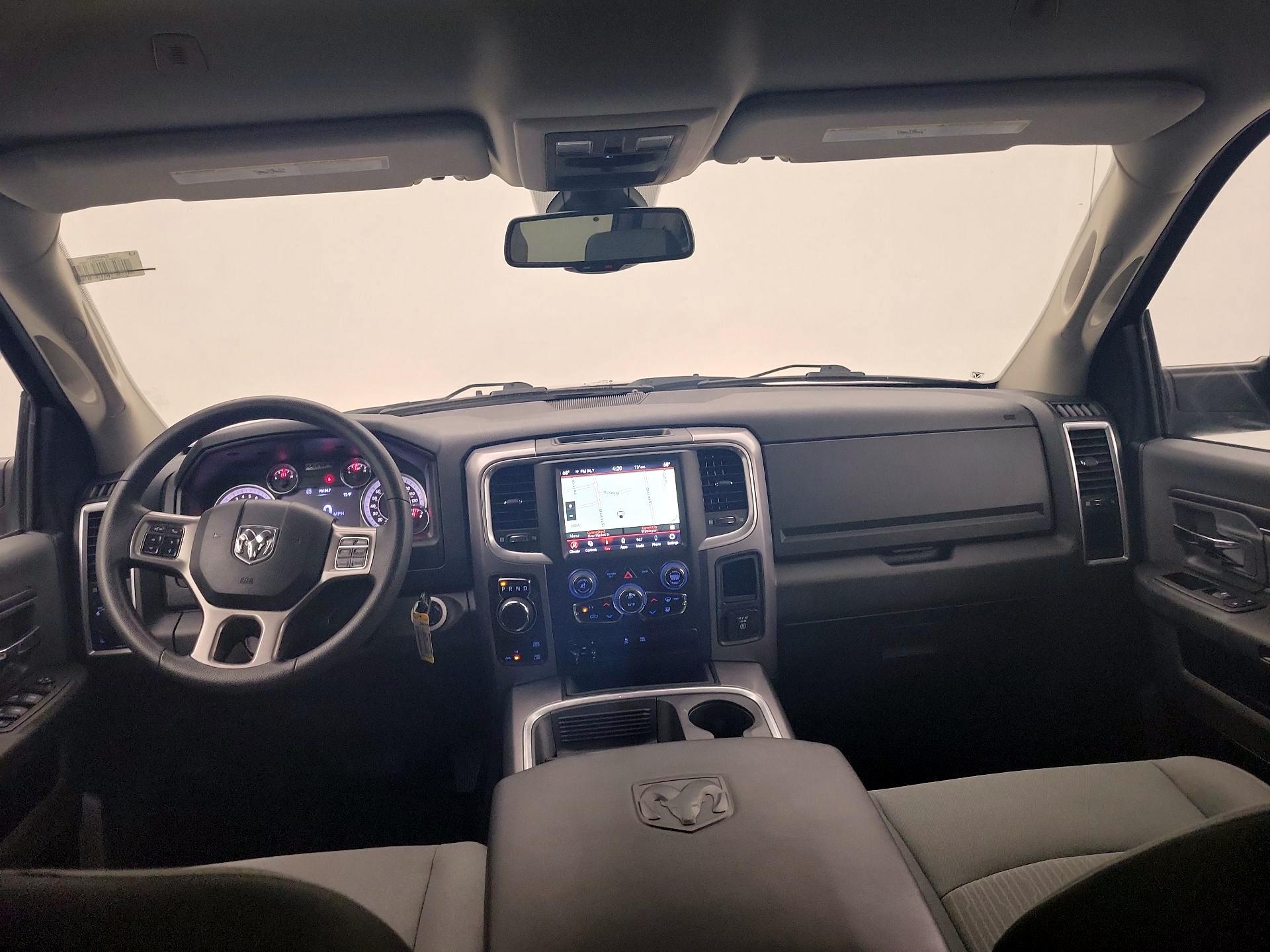 Thumbnail: 2023 RAM 1500 Classic - 9