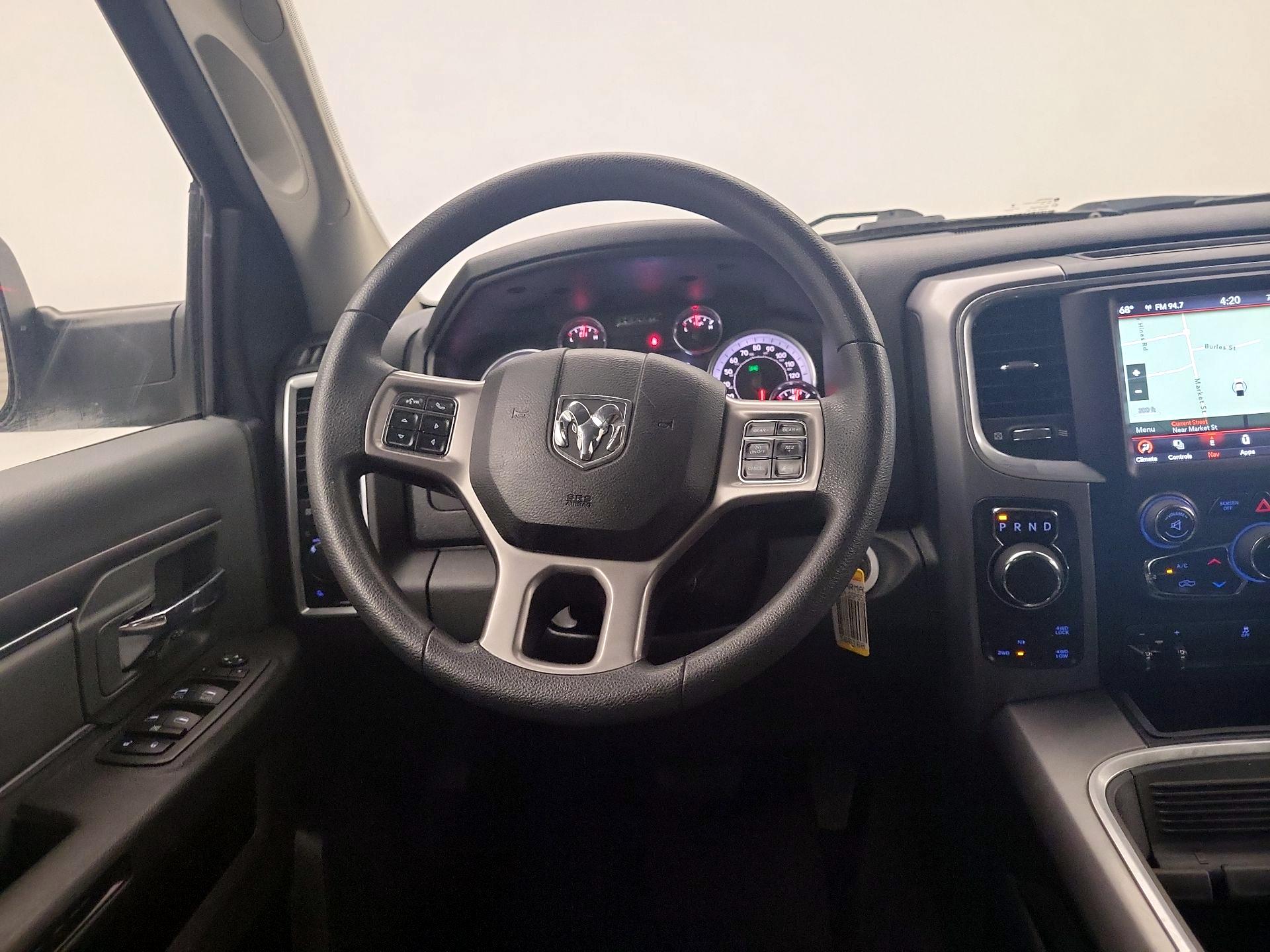 Thumbnail: 2023 RAM 1500 Classic - 10