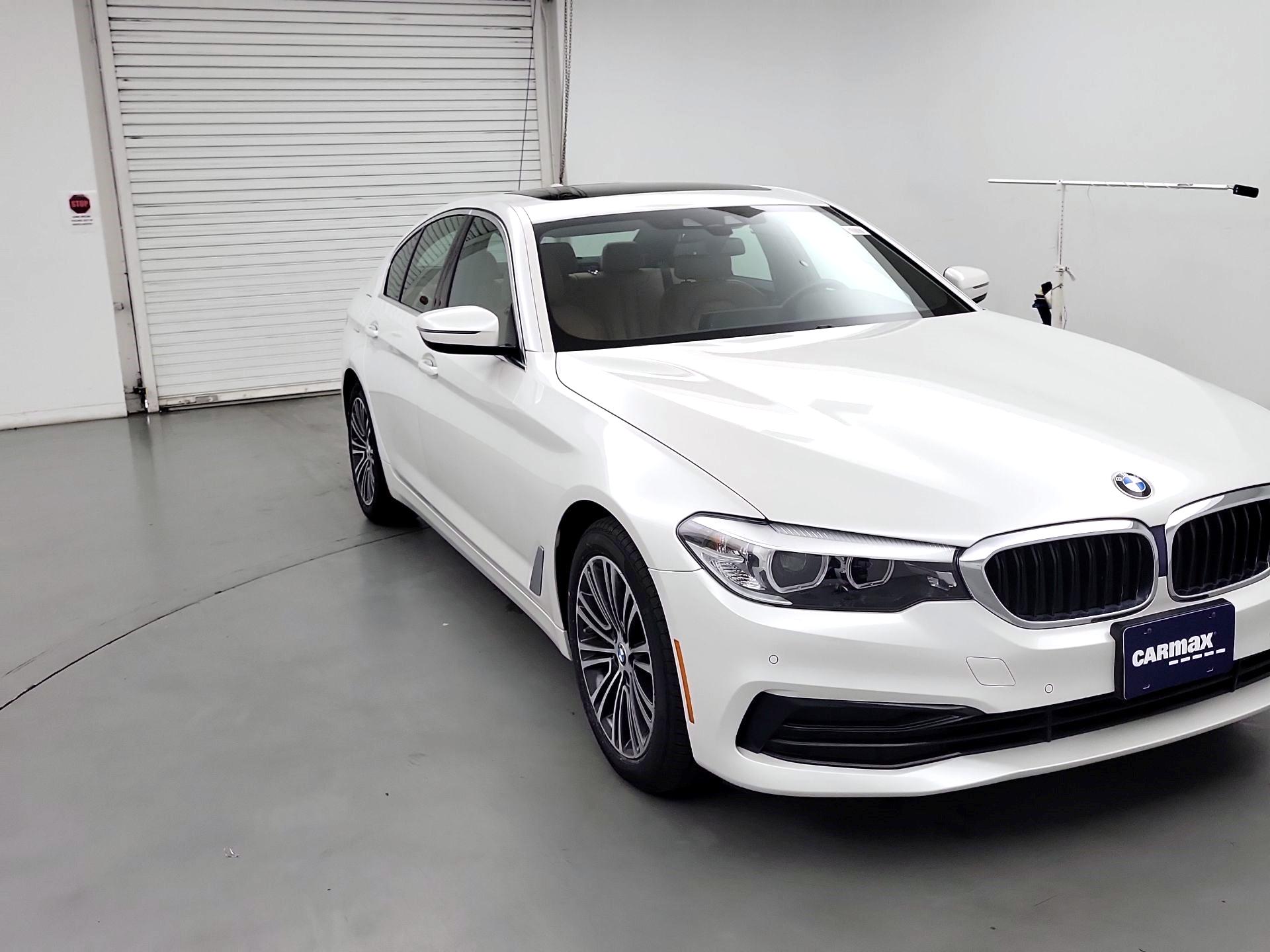 Thumbnail: 2019 BMW 5 Series - 1