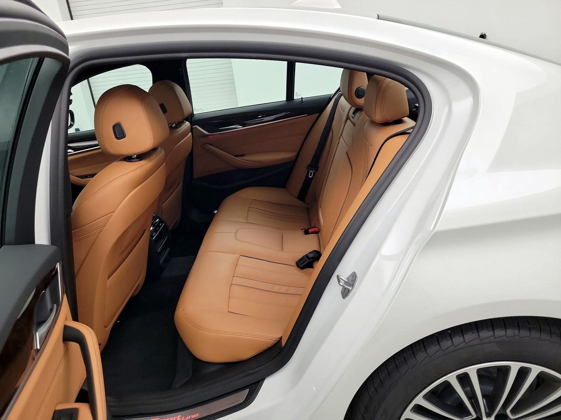 Thumbnail: 2019 BMW 5 Series - 19