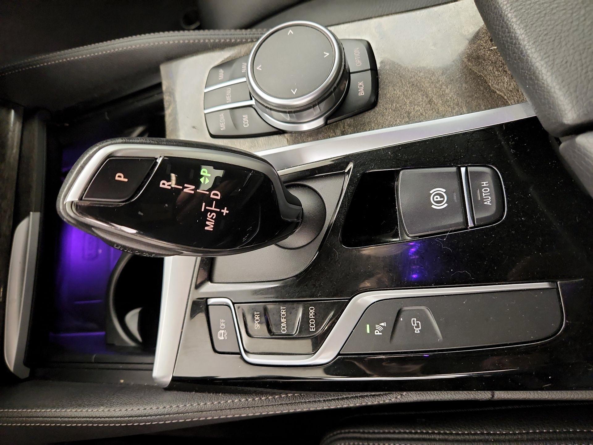 Thumbnail: 2019 BMW 5 Series - 18