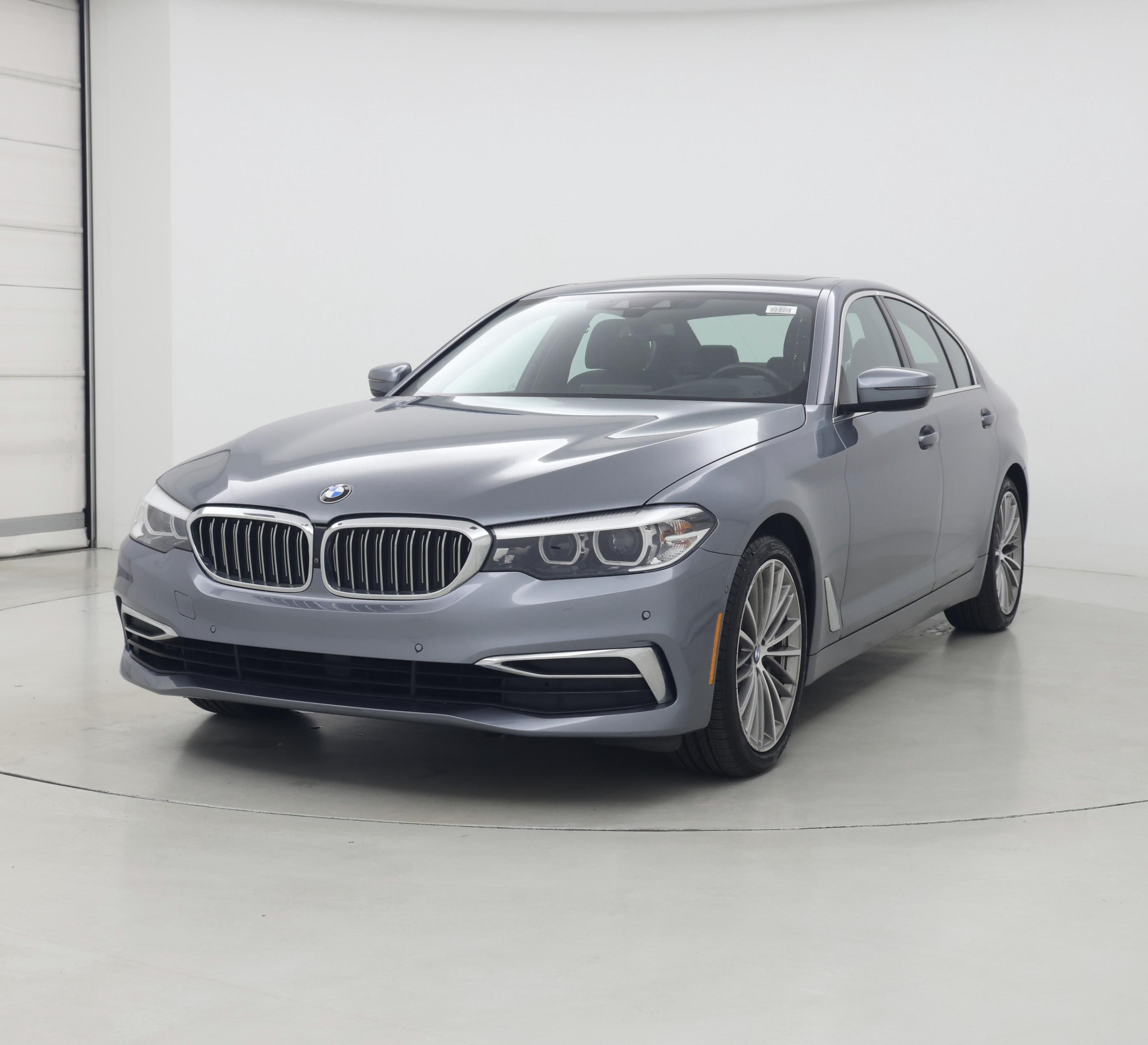 Thumbnail: 2019 BMW 5 Series - 4
