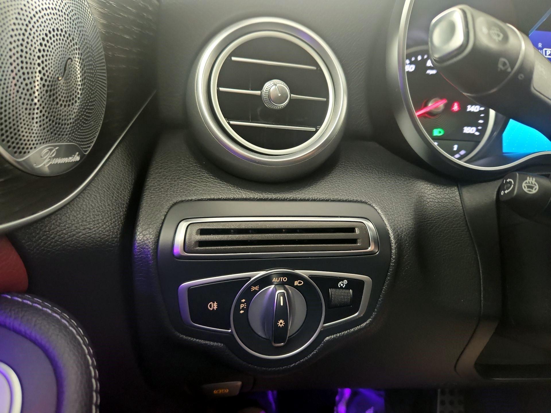 Thumbnail: 2020 Mercedes-Benz C-Class - 11