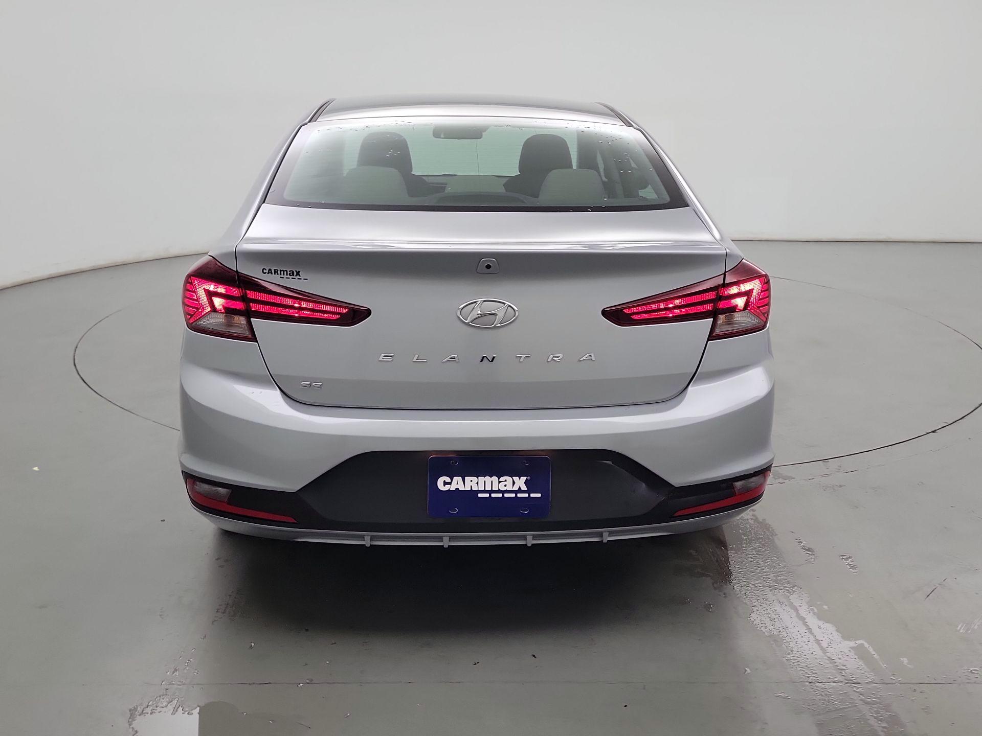 Thumbnail: 2020 Hyundai Elantra - 6