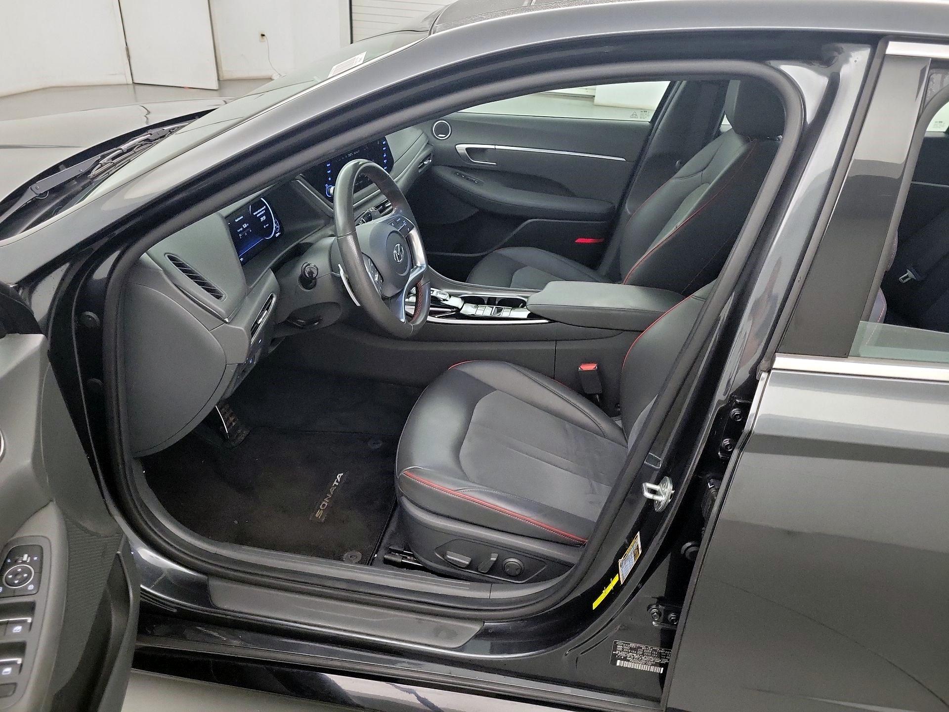 Thumbnail: 2022 Hyundai Sonata - 9