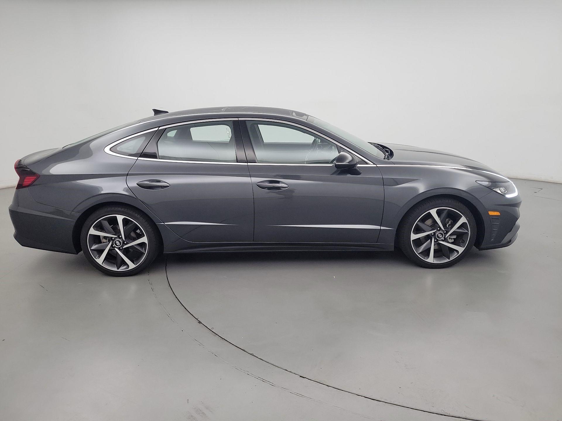 Thumbnail: 2022 Hyundai Sonata - 4
