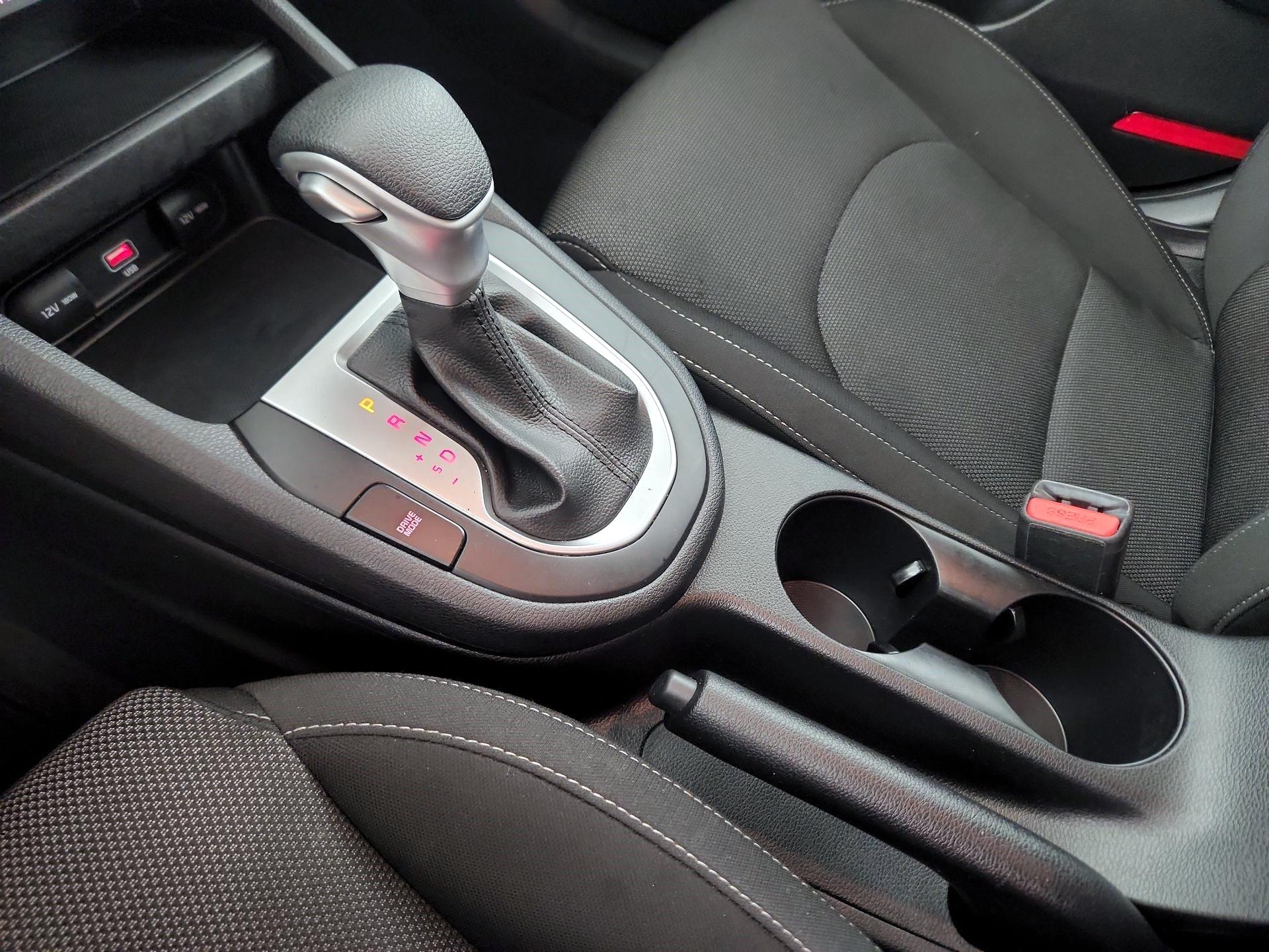 Thumbnail: 2023 Kia Forte - 15