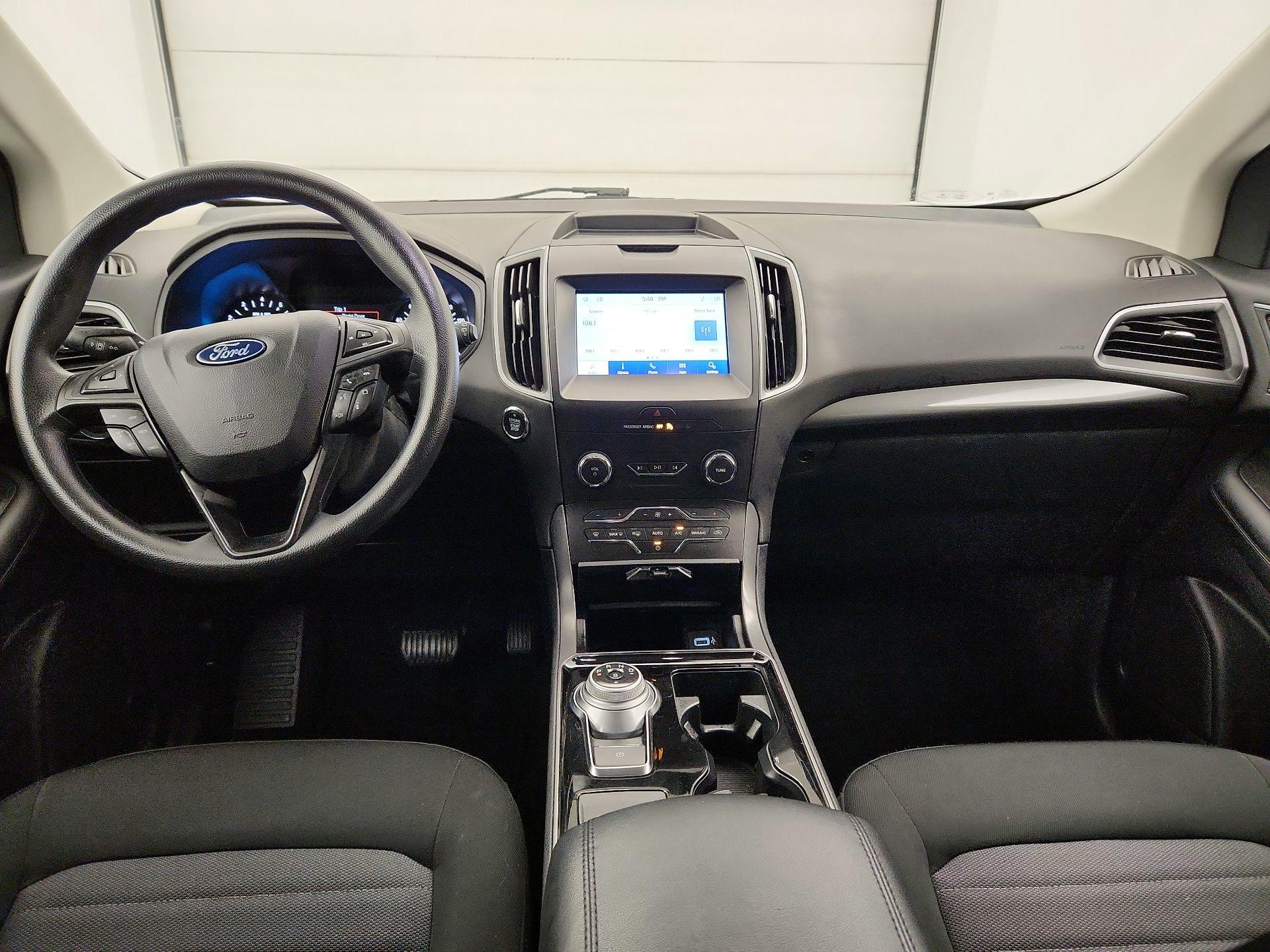 Thumbnail: 2020 Ford Edge - 9