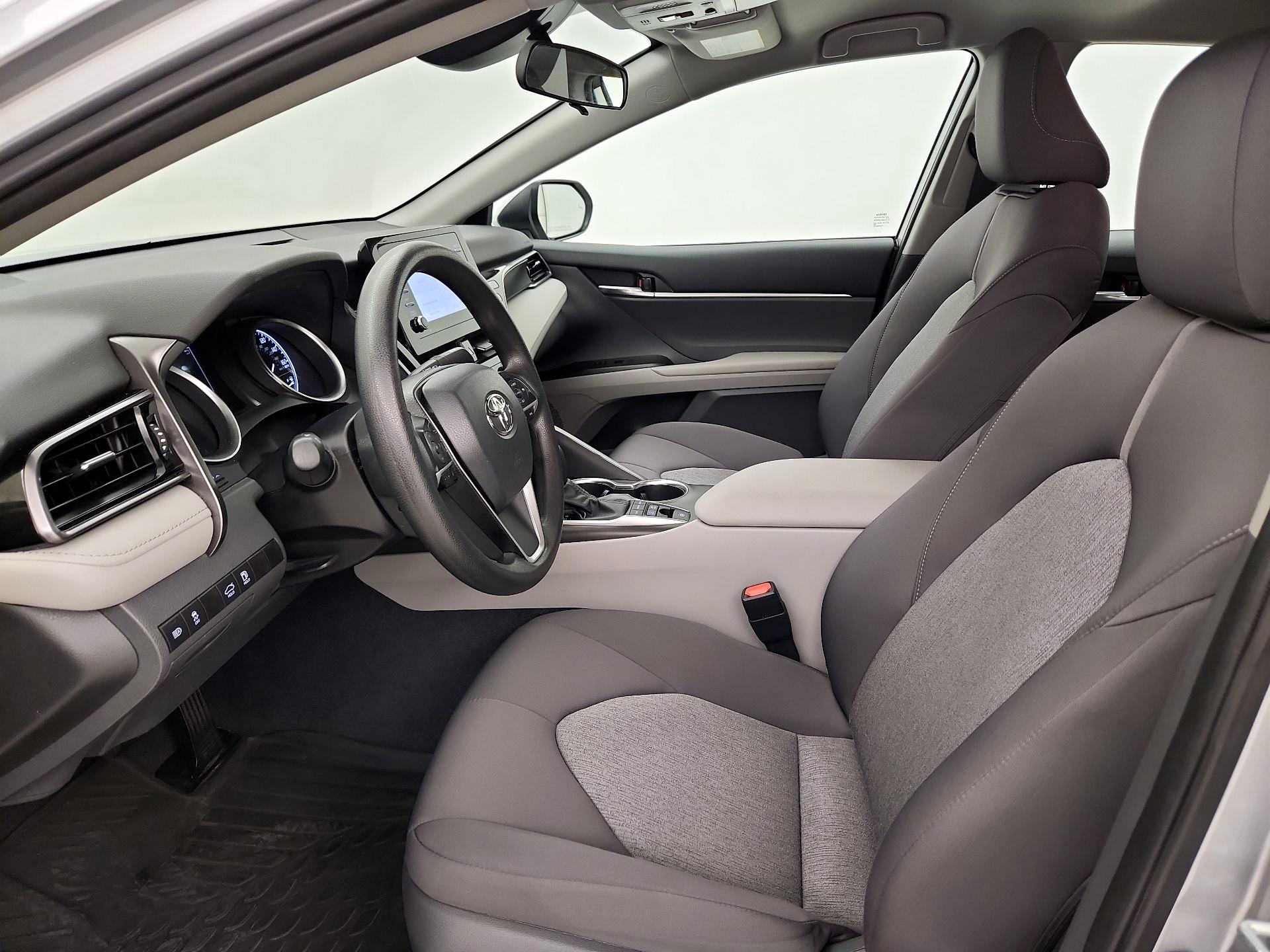 Thumbnail: 2021 Toyota Camry - 11