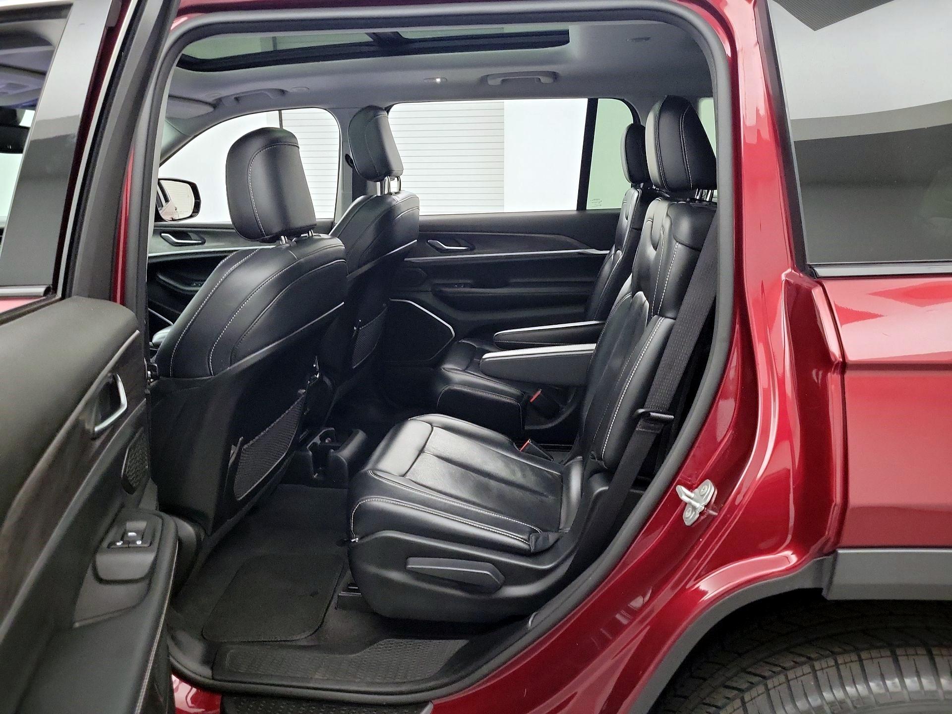 Thumbnail: 2021 Jeep Grand Cherokee L - 19