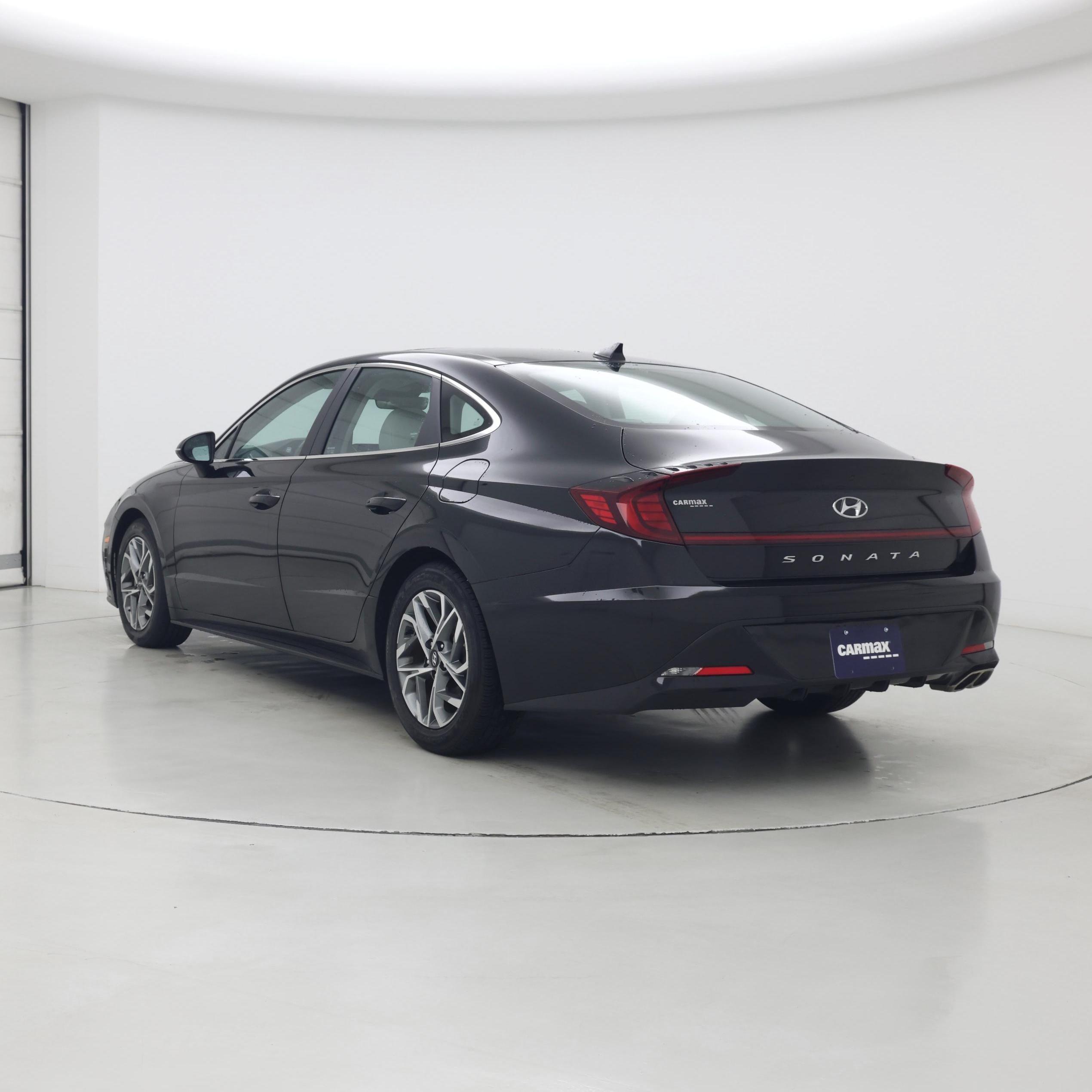 Thumbnail: 2022 Hyundai Sonata - 2