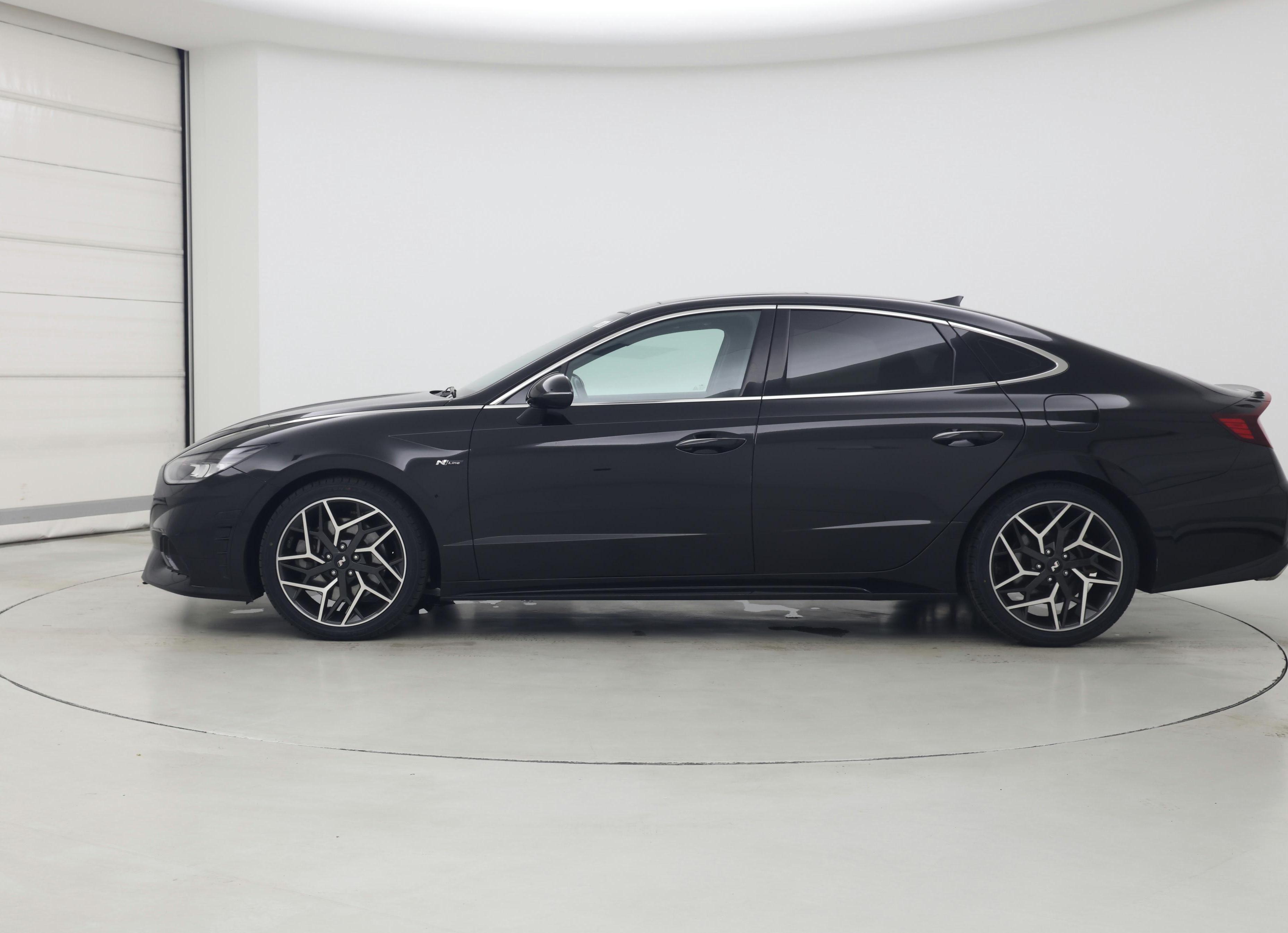 Thumbnail: 2022 Hyundai Sonata - 3