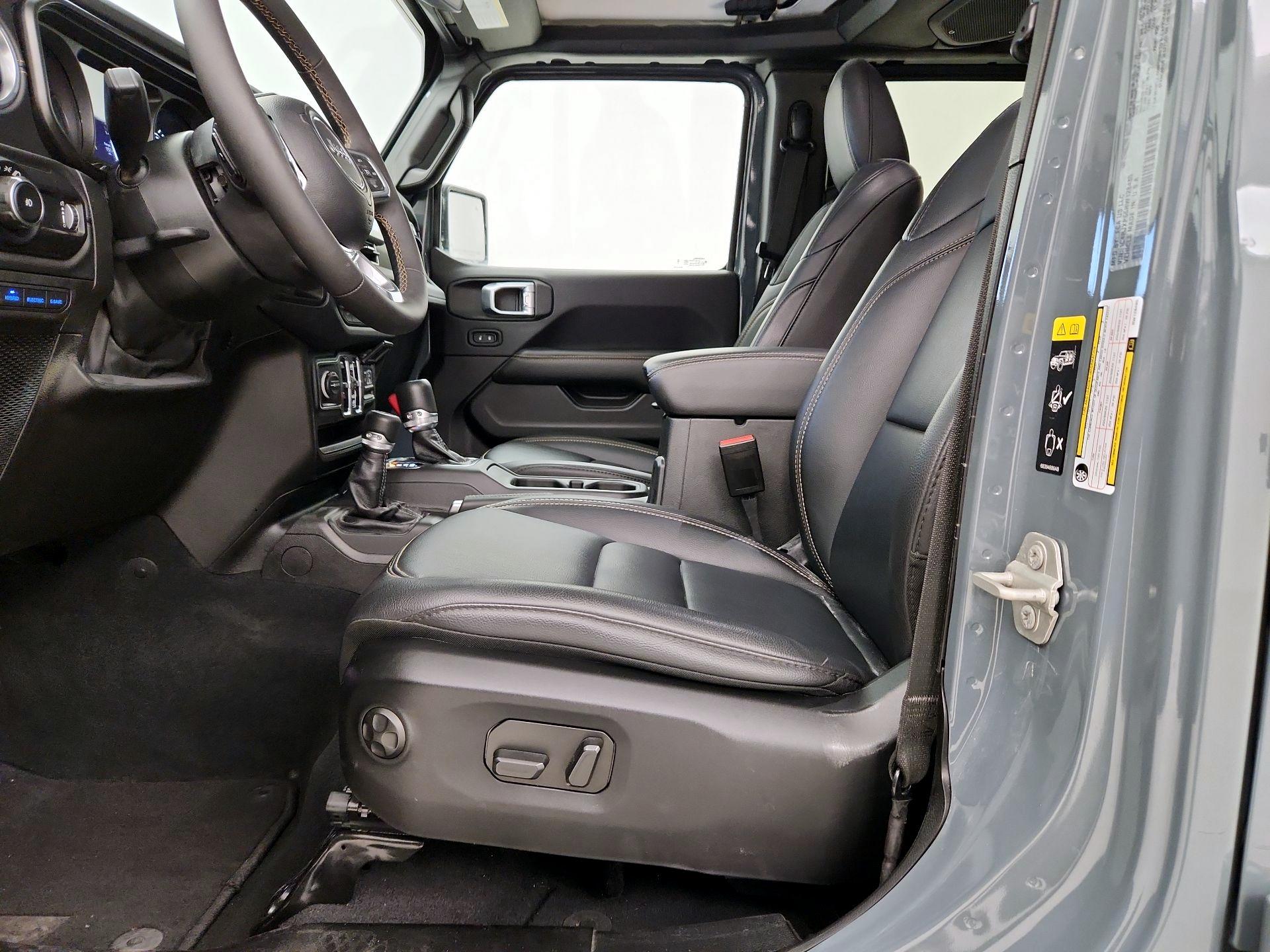 Thumbnail: 2024 Jeep Wrangler - 11