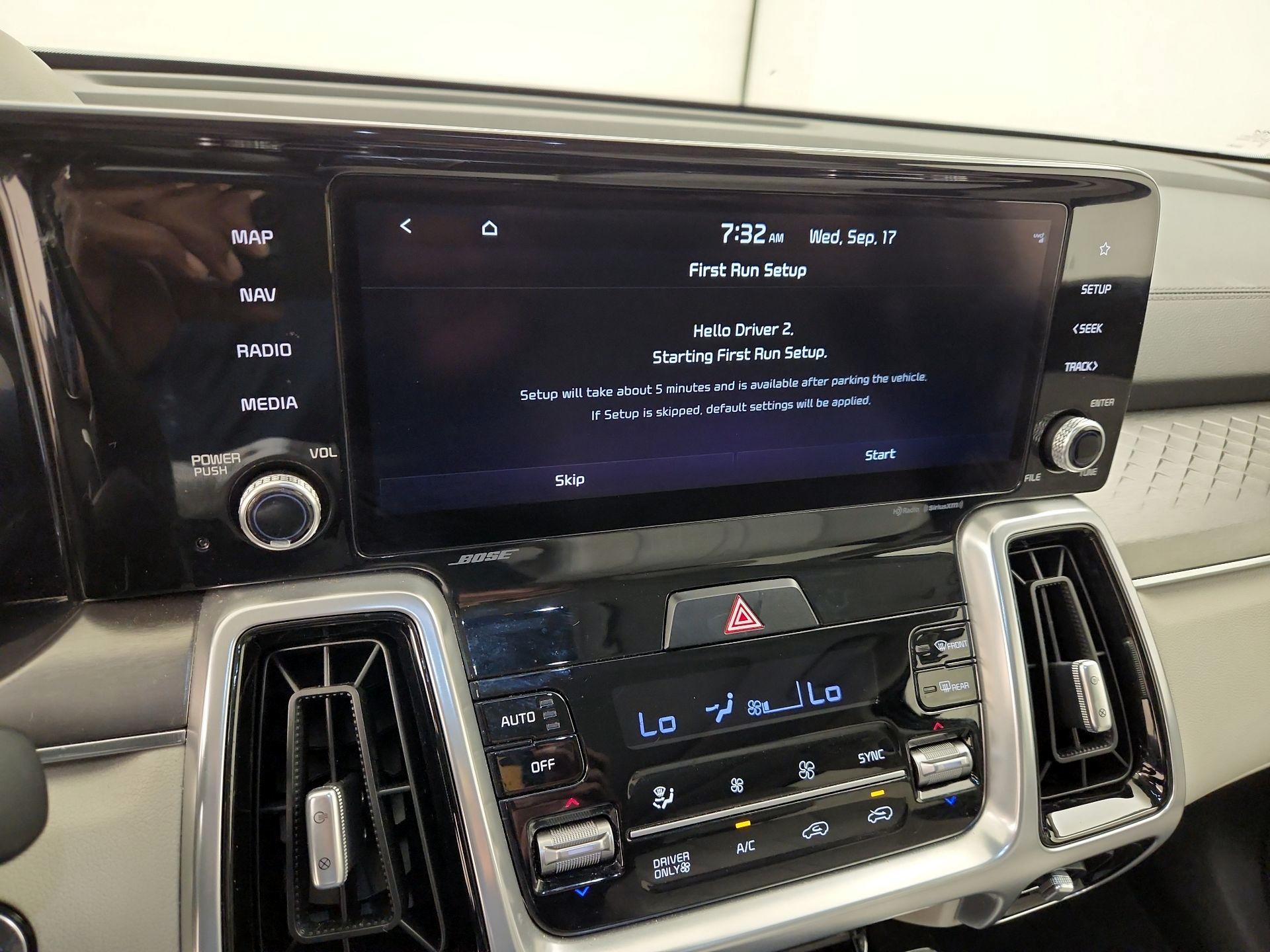 Thumbnail: 2022 Kia Sorento - 15