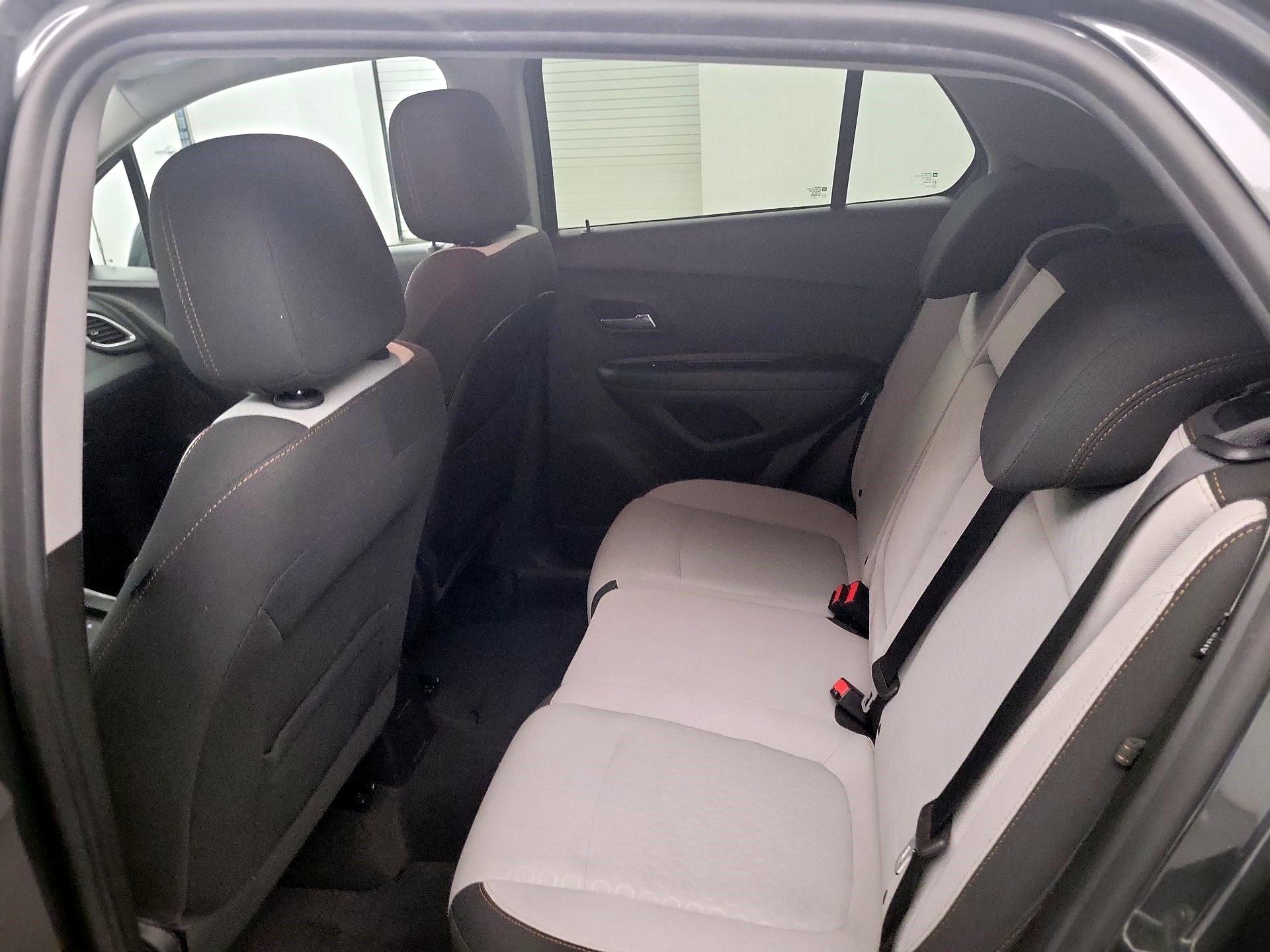 Thumbnail: 2019 Chevrolet Trax - 17
