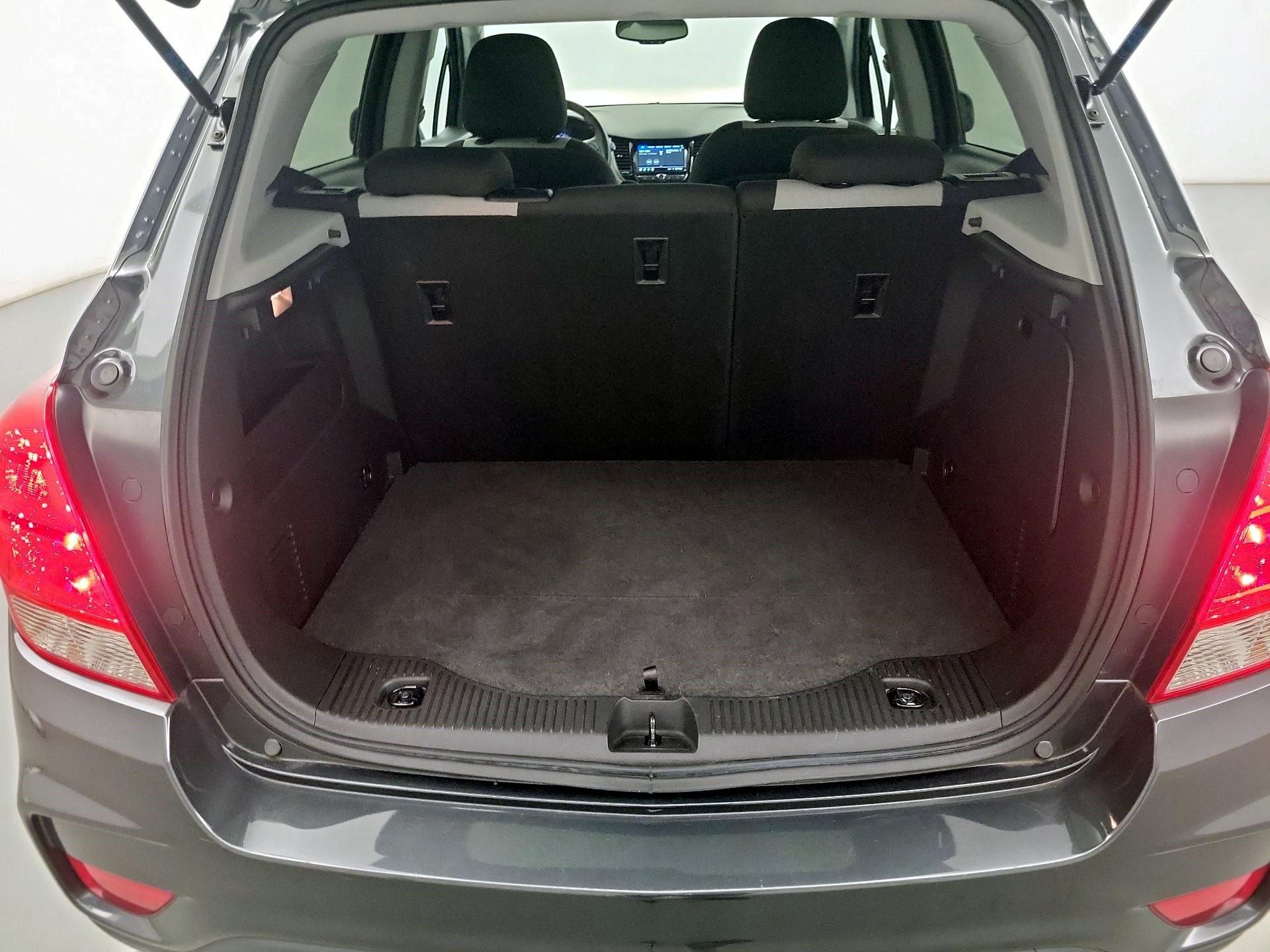 Thumbnail: 2019 Chevrolet Trax - 18