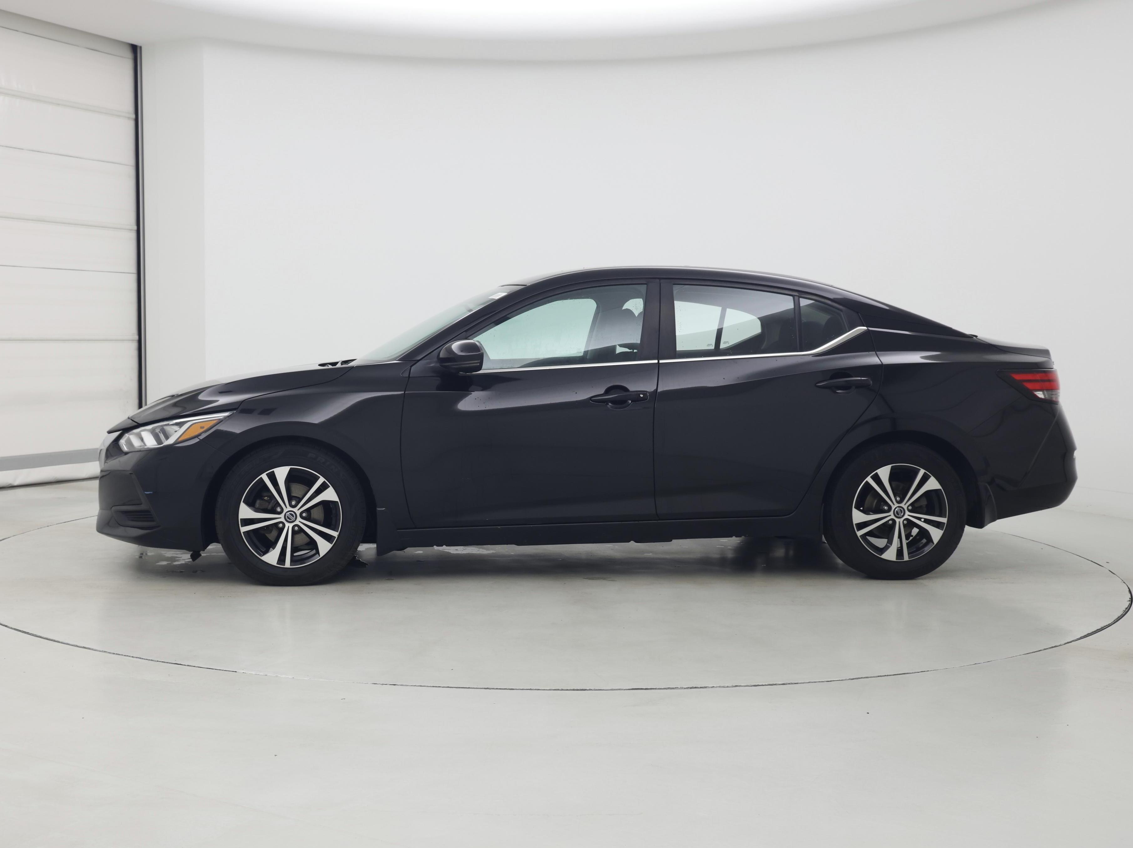 Thumbnail: 2020 Nissan Sentra - 3