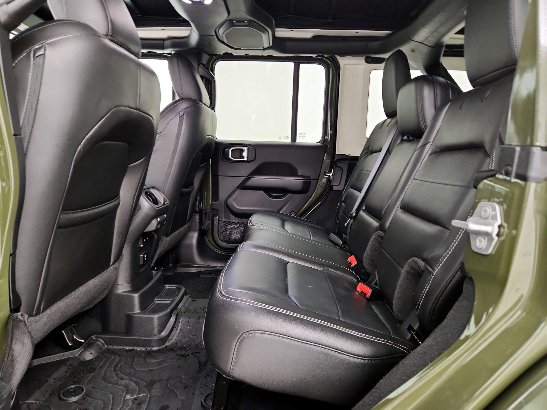 Thumbnail: 2021 Jeep Wrangler - 19