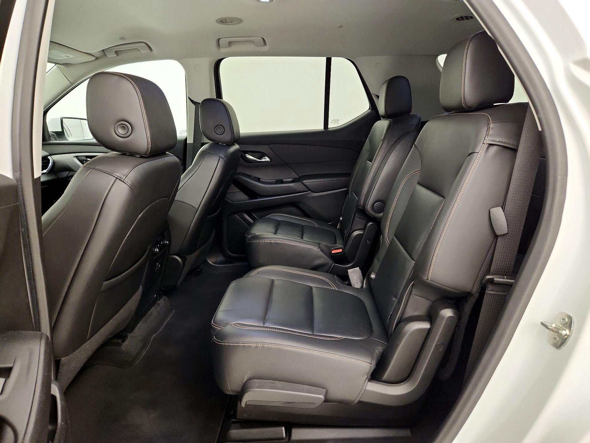 Thumbnail: 2020 Chevrolet Traverse - 19