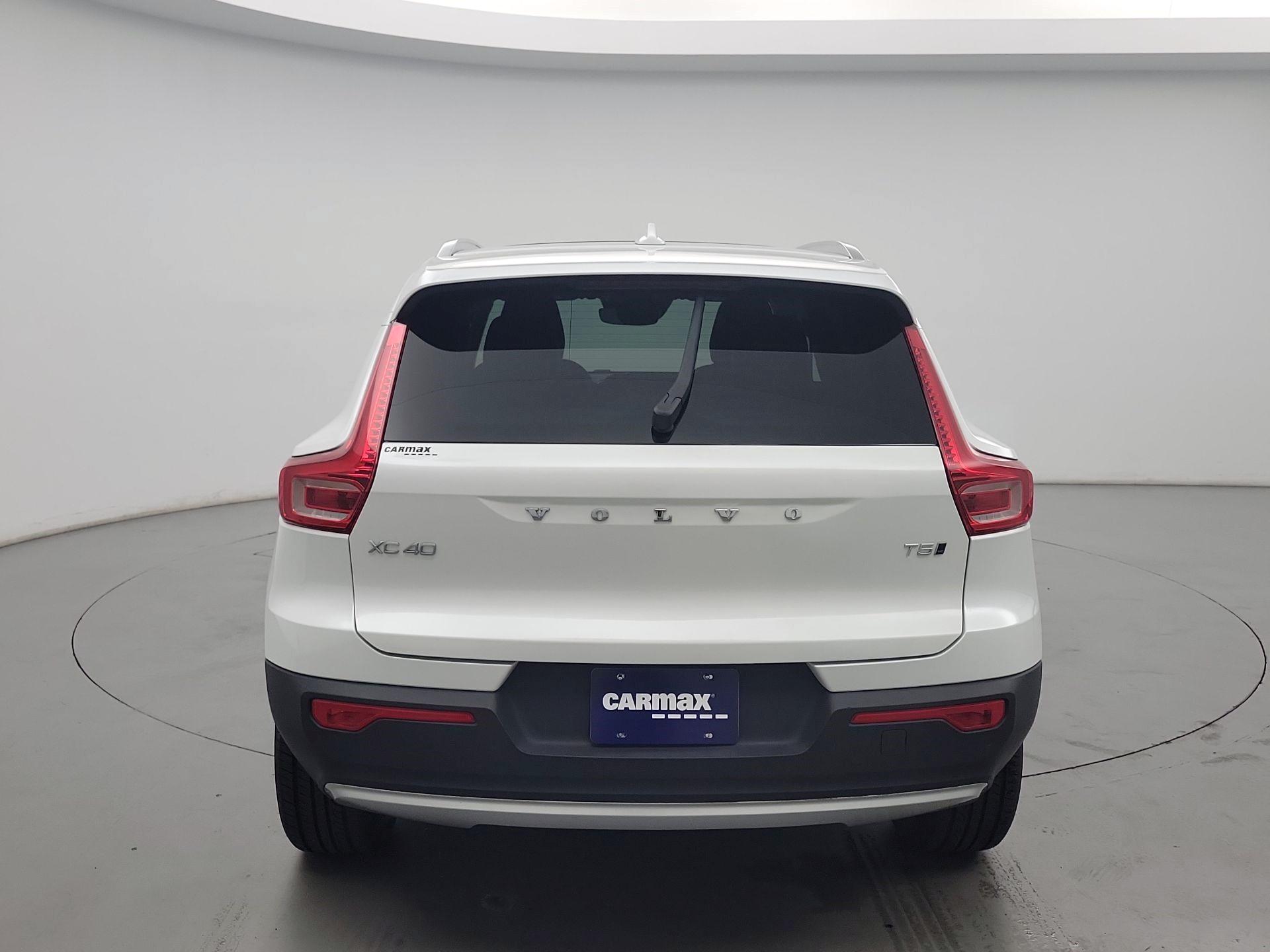 Thumbnail: 2021 Volvo XC40 - 6