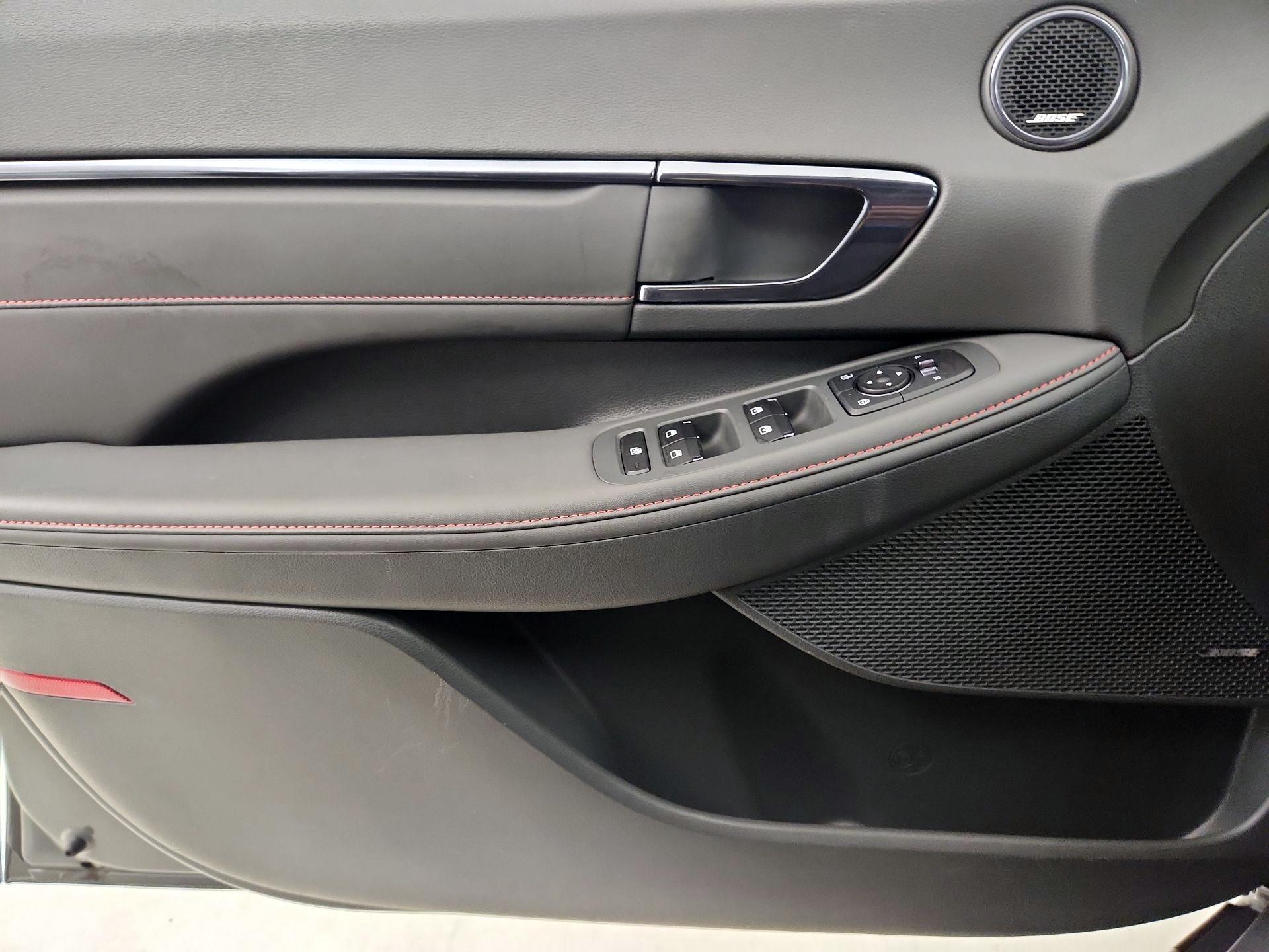 Thumbnail: 2022 Hyundai Sonata - 12