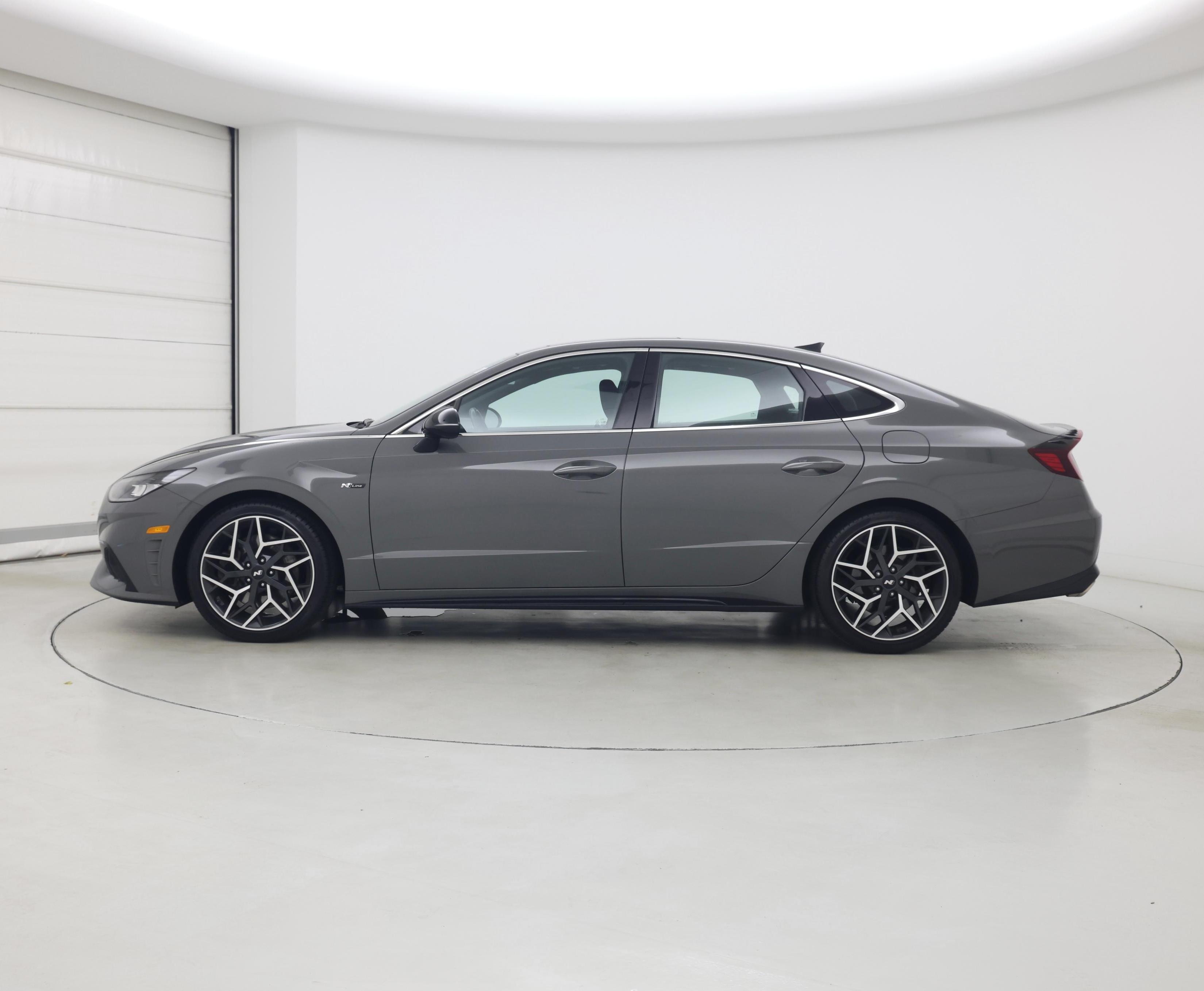 Thumbnail: 2022 Hyundai Sonata - 3