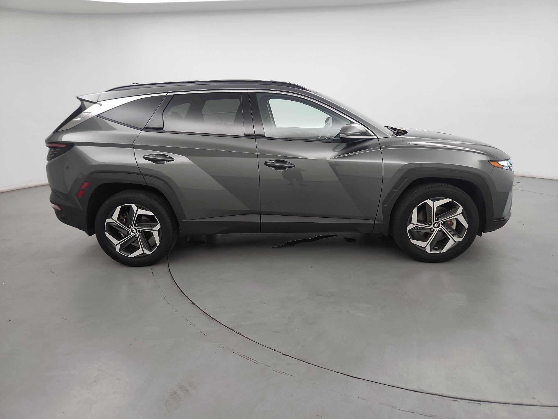 Thumbnail: 2022 Hyundai Tucson - 4