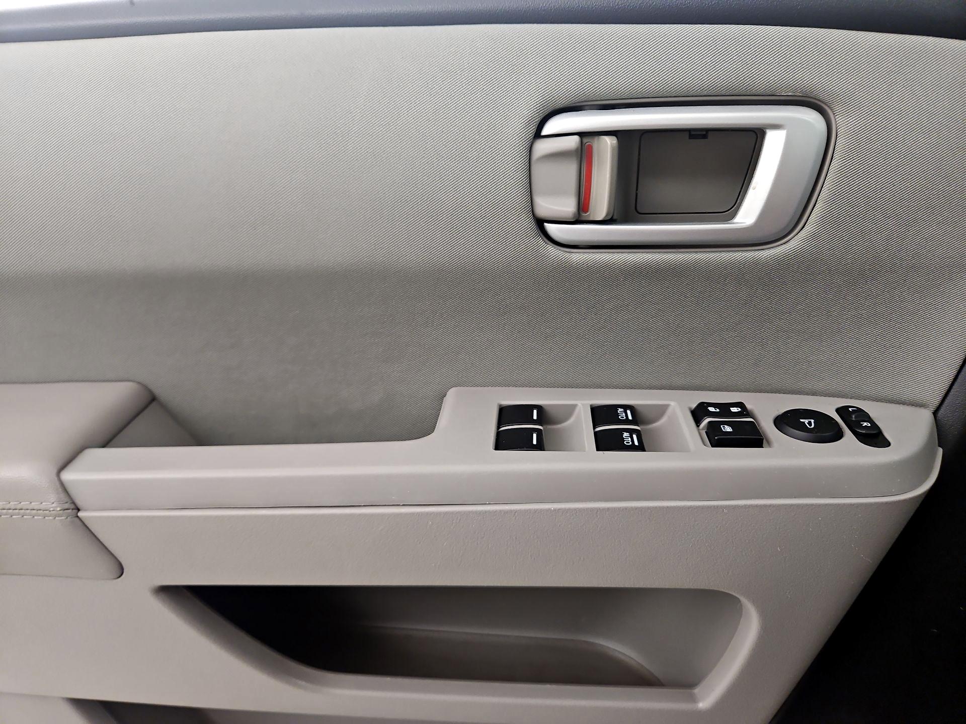 Thumbnail: 2014 Honda Pilot - 12