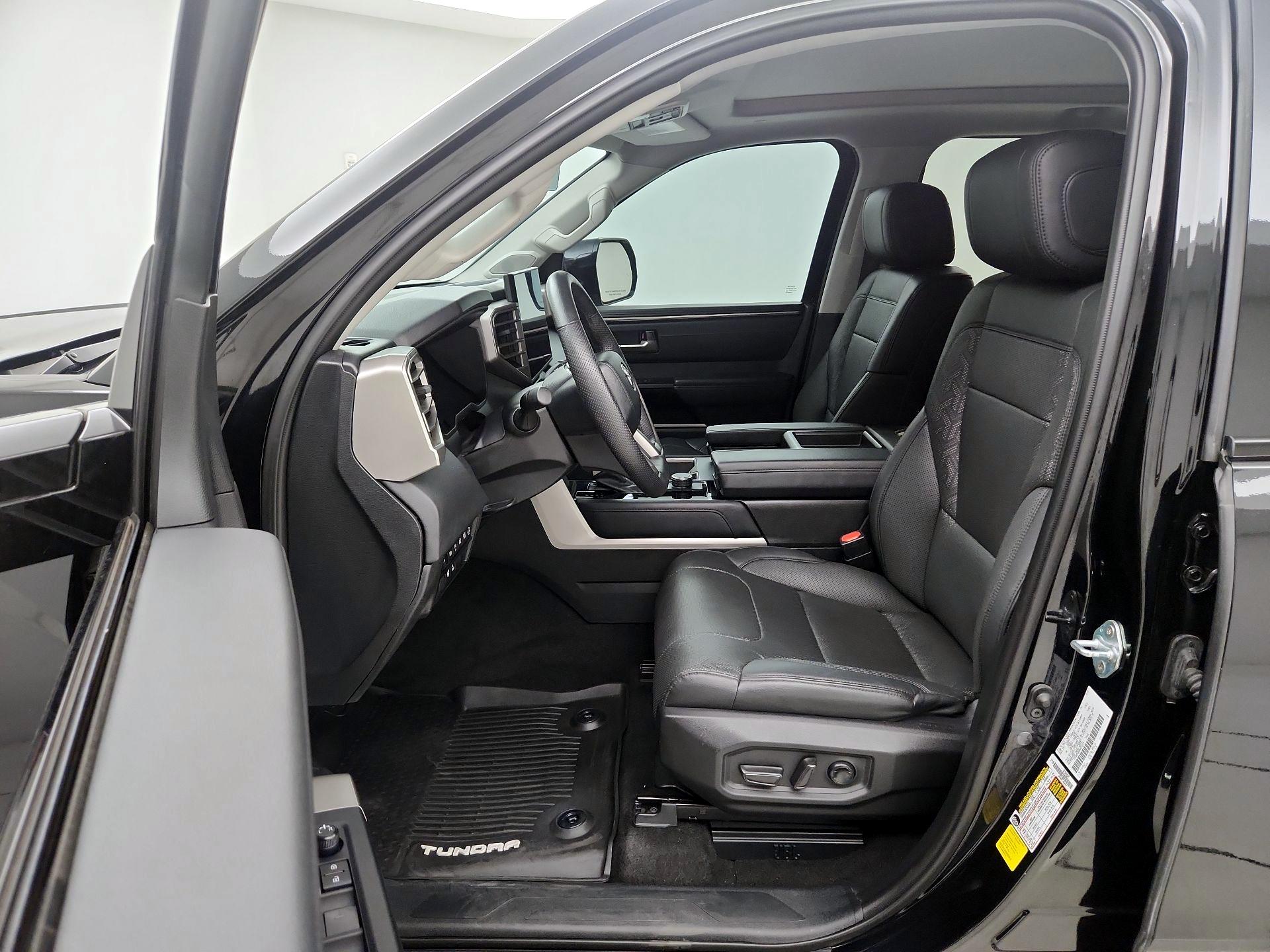 Thumbnail: 2024 Toyota Tundra - 11