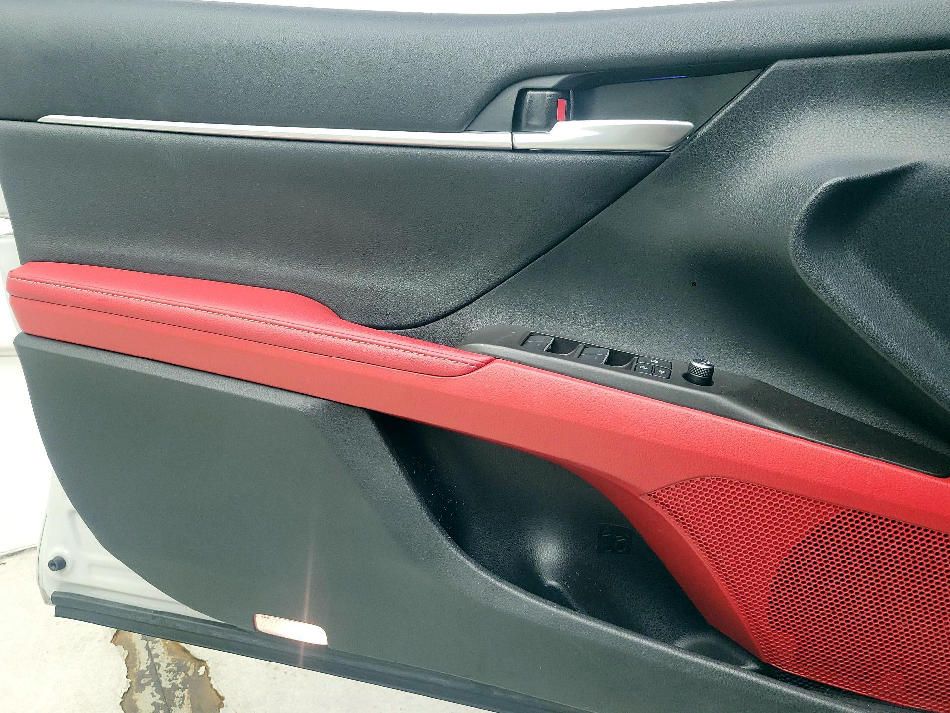 Thumbnail: 2023 Toyota Camry - 12