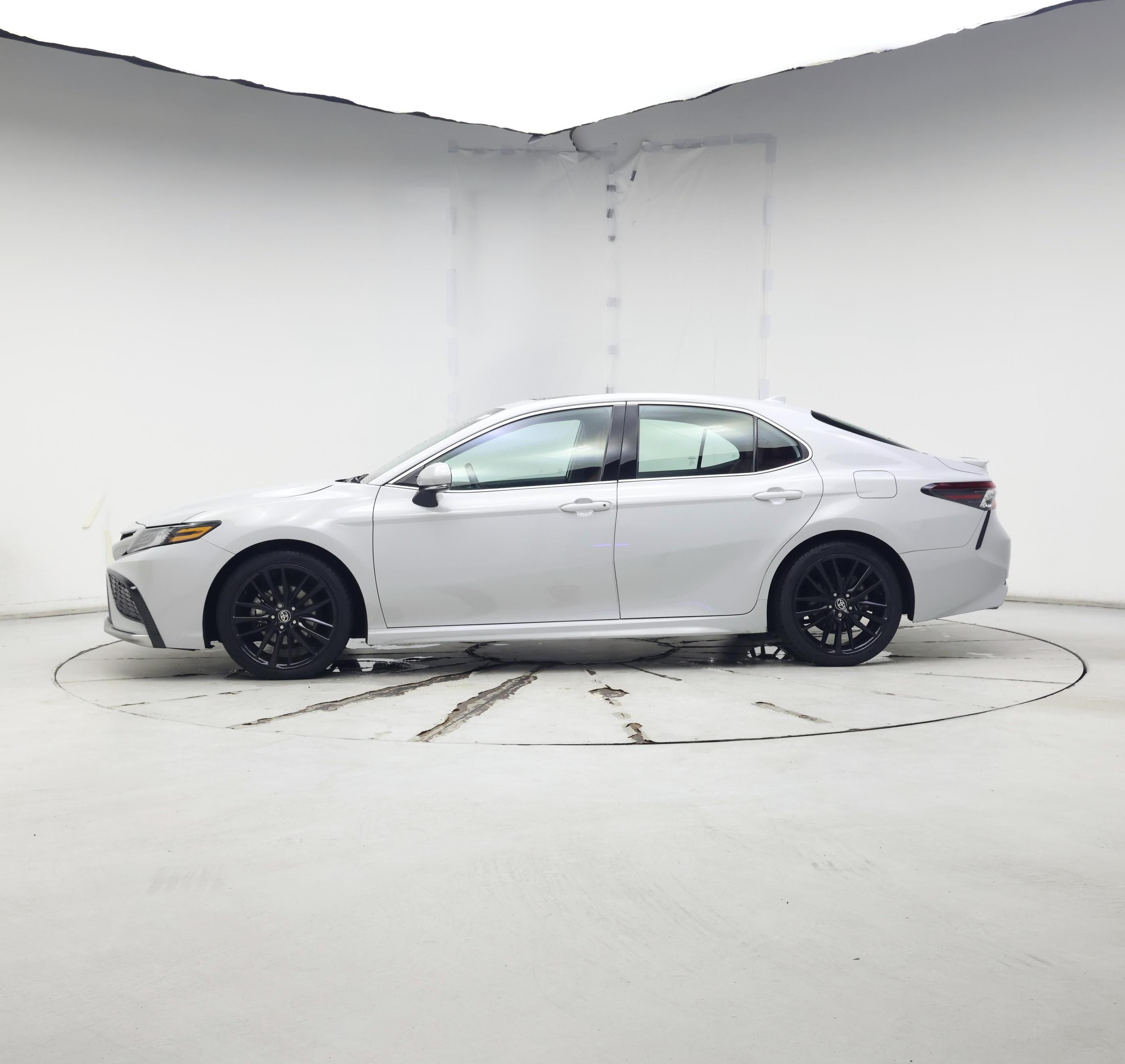 Thumbnail: 2023 Toyota Camry - 3