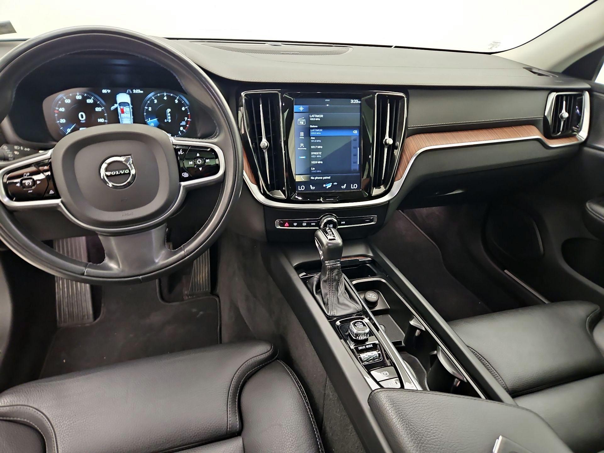Thumbnail: 2020 Volvo S60 - 9
