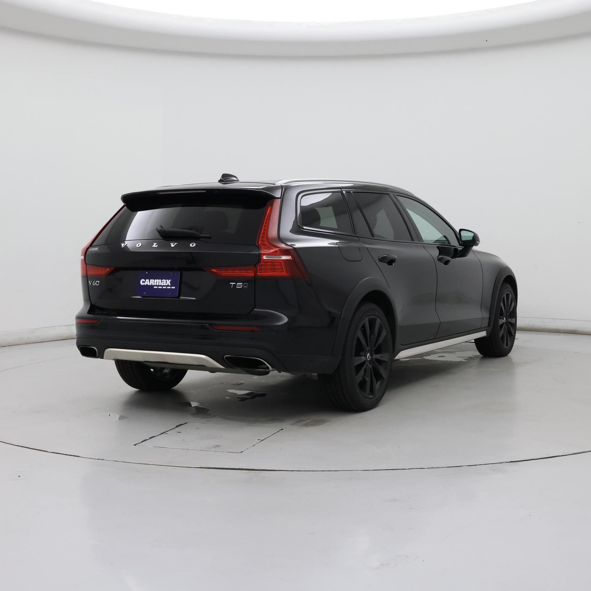 Thumbnail: 2020 Volvo S60 - 8