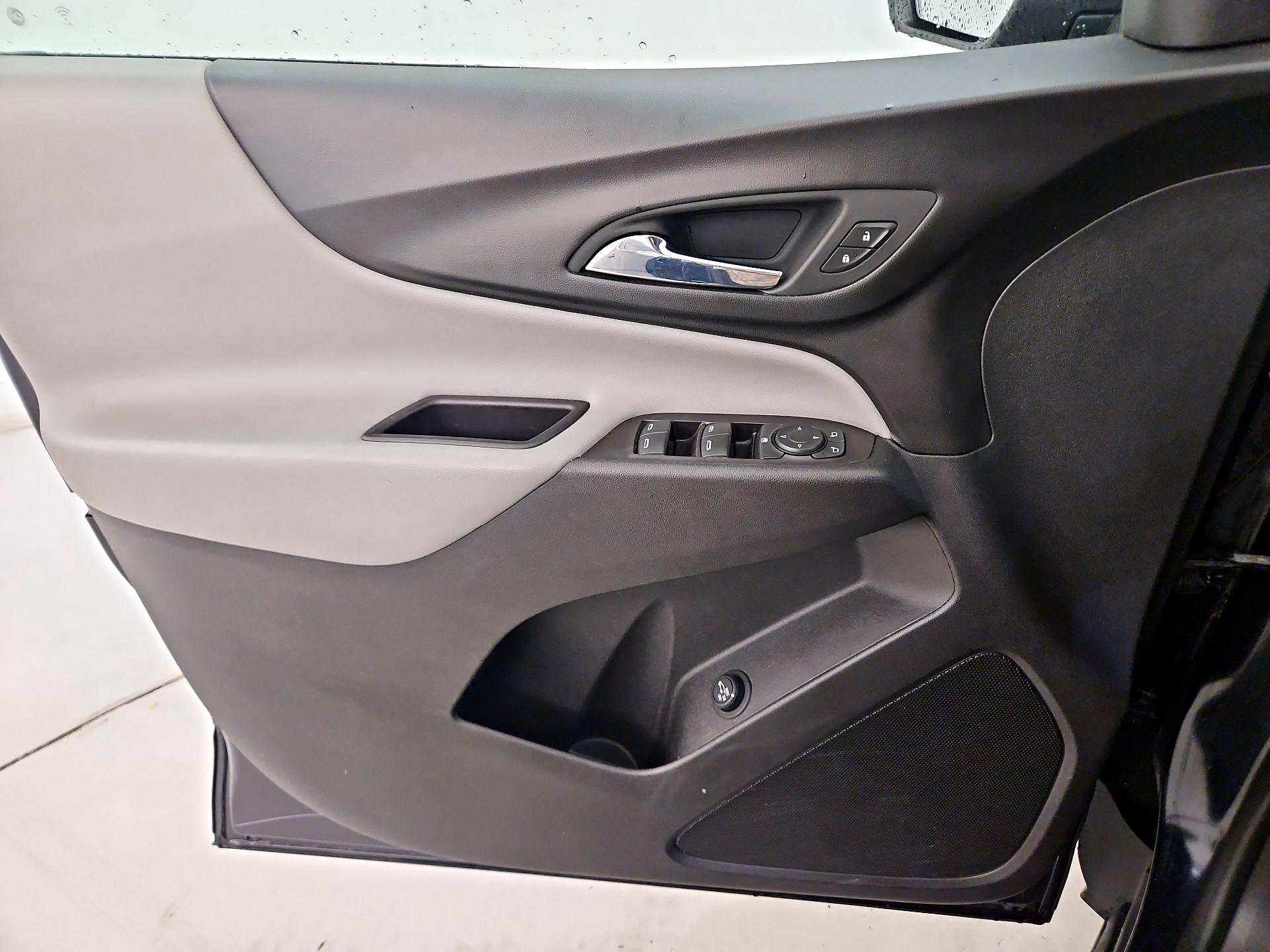 Thumbnail: 2020 Chevrolet Equinox - 12