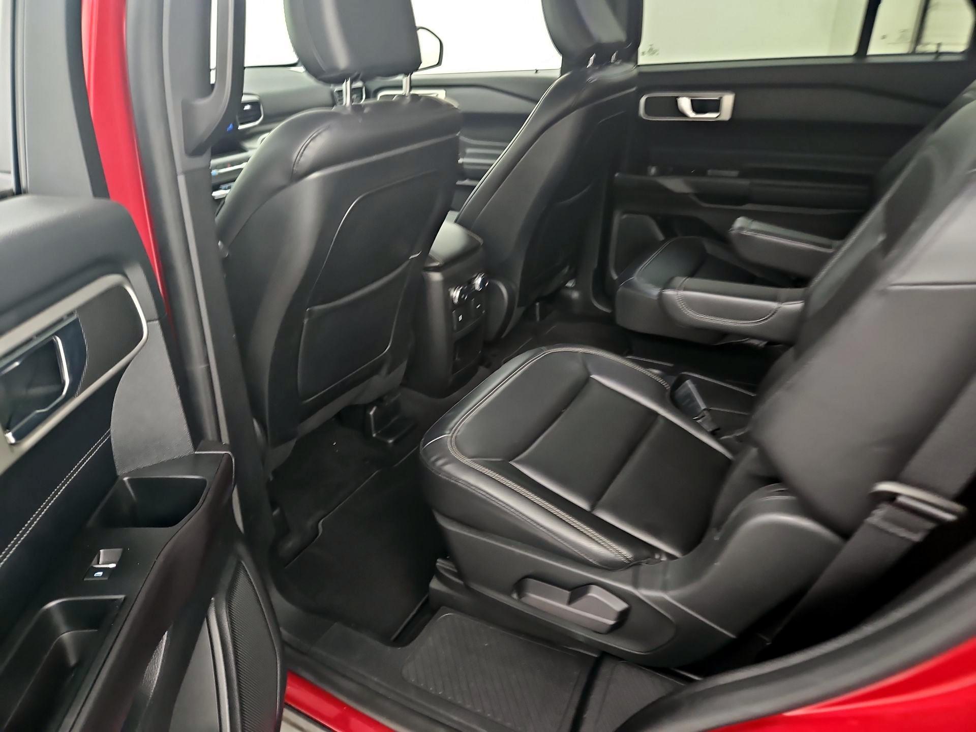 Thumbnail: 2020 Ford Explorer - 20