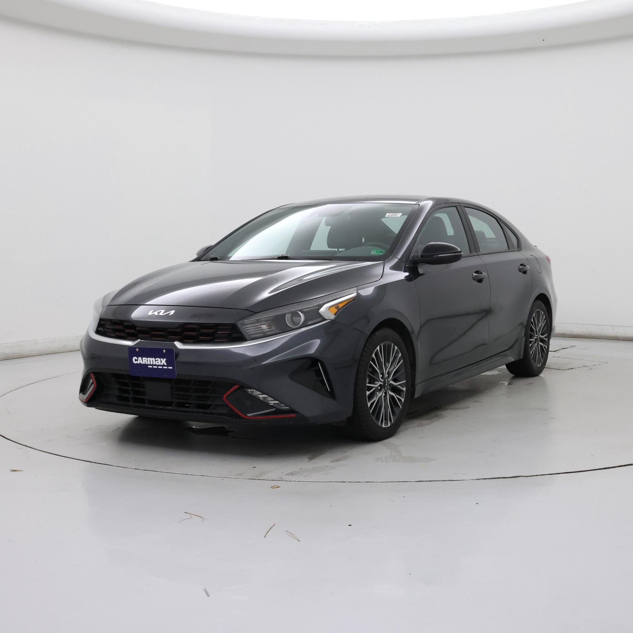 Thumbnail: 2023 Kia Forte - 4