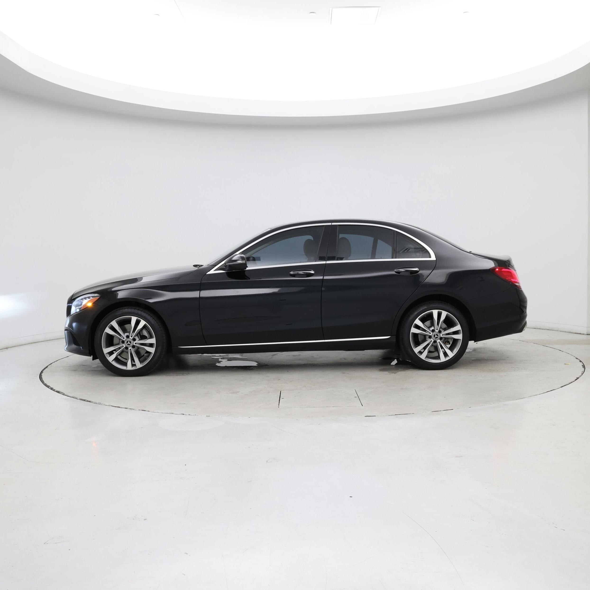 Thumbnail: 2021 Mercedes-Benz C-Class - 3